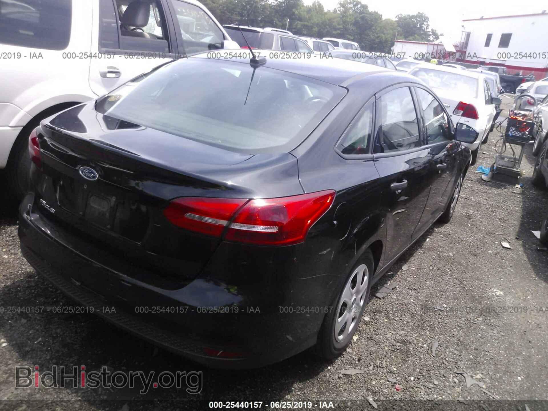 2016 FORD FOCUS - VIN: 1FADP3E21GL386015 - Photo 4