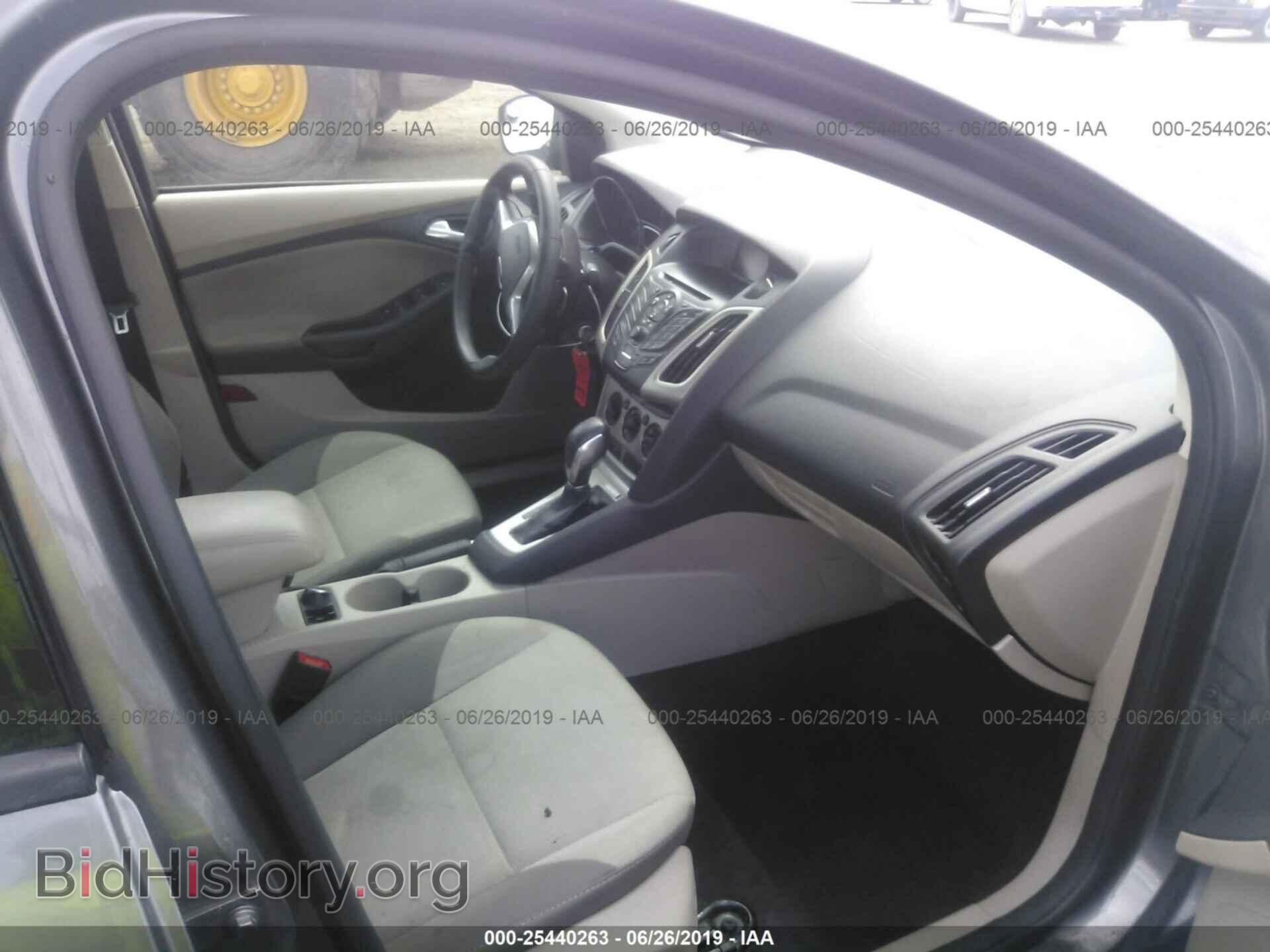 2014 FORD FOCUS - VIN: 1FADP3F23EL140028 - Фото 5