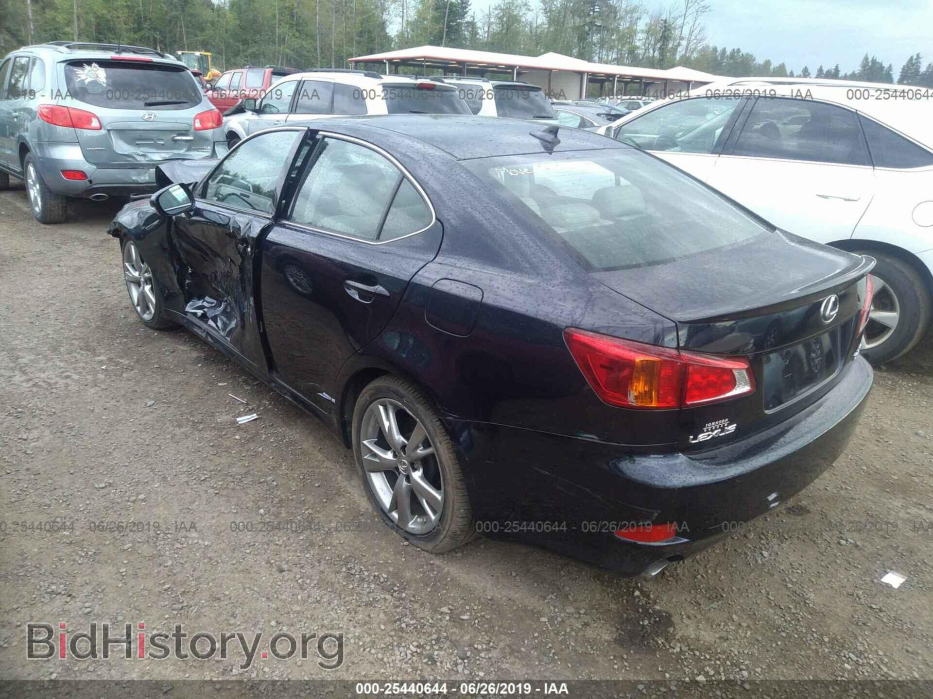 2010 LEXUS IS - VIN: JTHBF5C24A5114510 - Photo 3