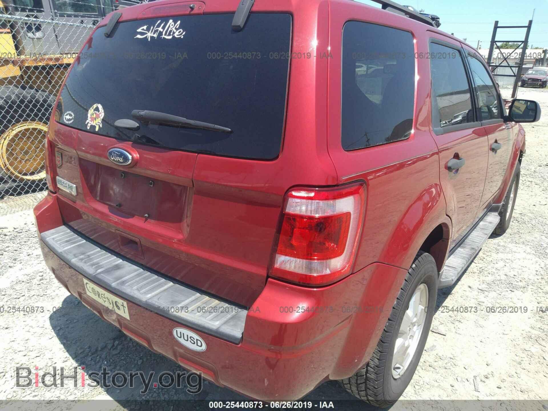 2011 FORD ESCAPE - VIN: 1FMCU0D73BKA72077 - Фото 4