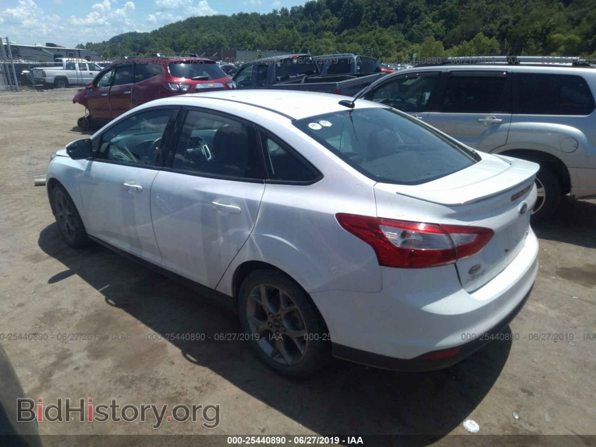 2013 FORD FOCUS - VIN: 1FADP3F27DL326864 - Фото 3
