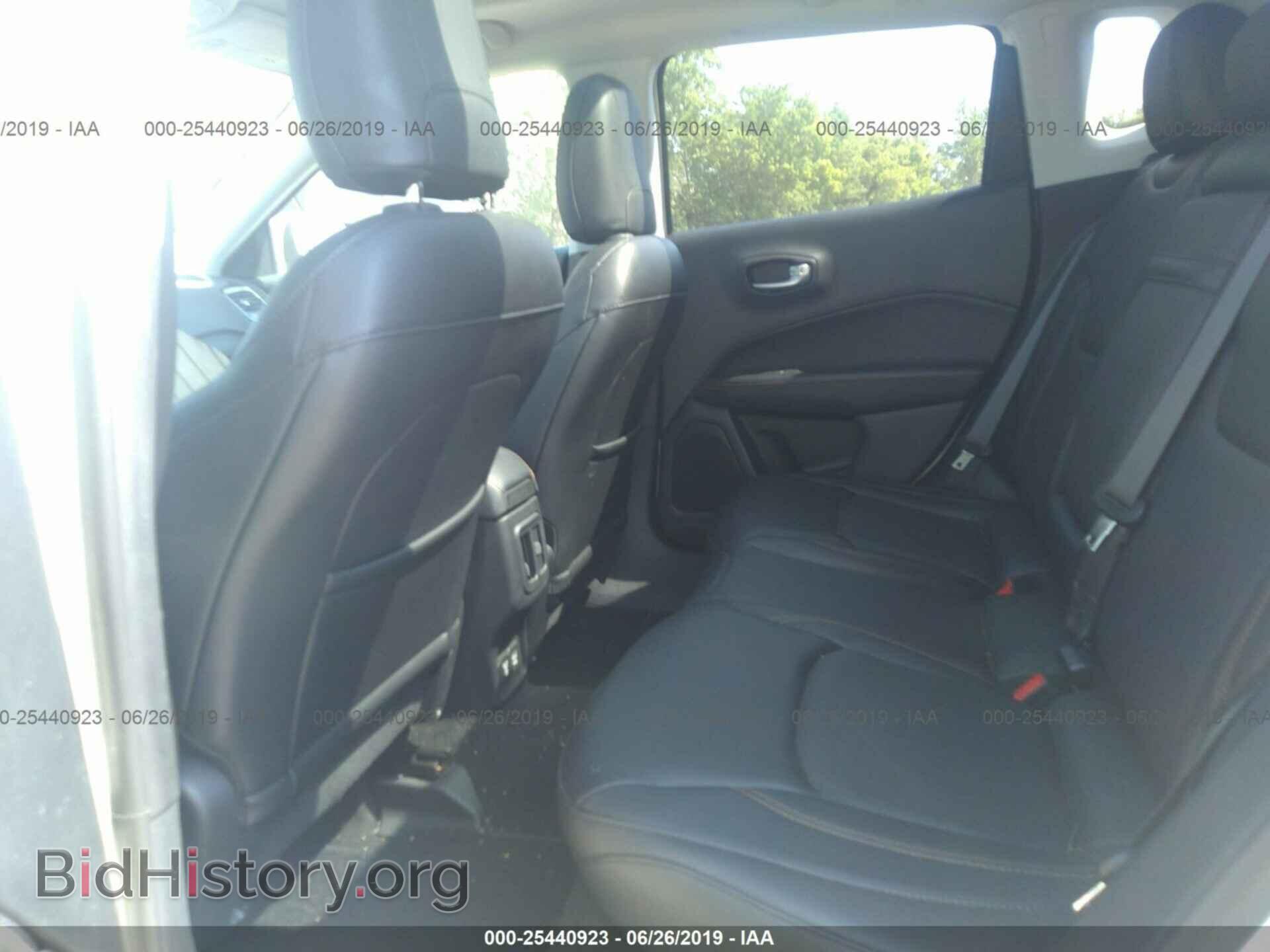2018 JEEP COMPASS - VIN: 3C4NJDCB1JT114617 - Фото 8