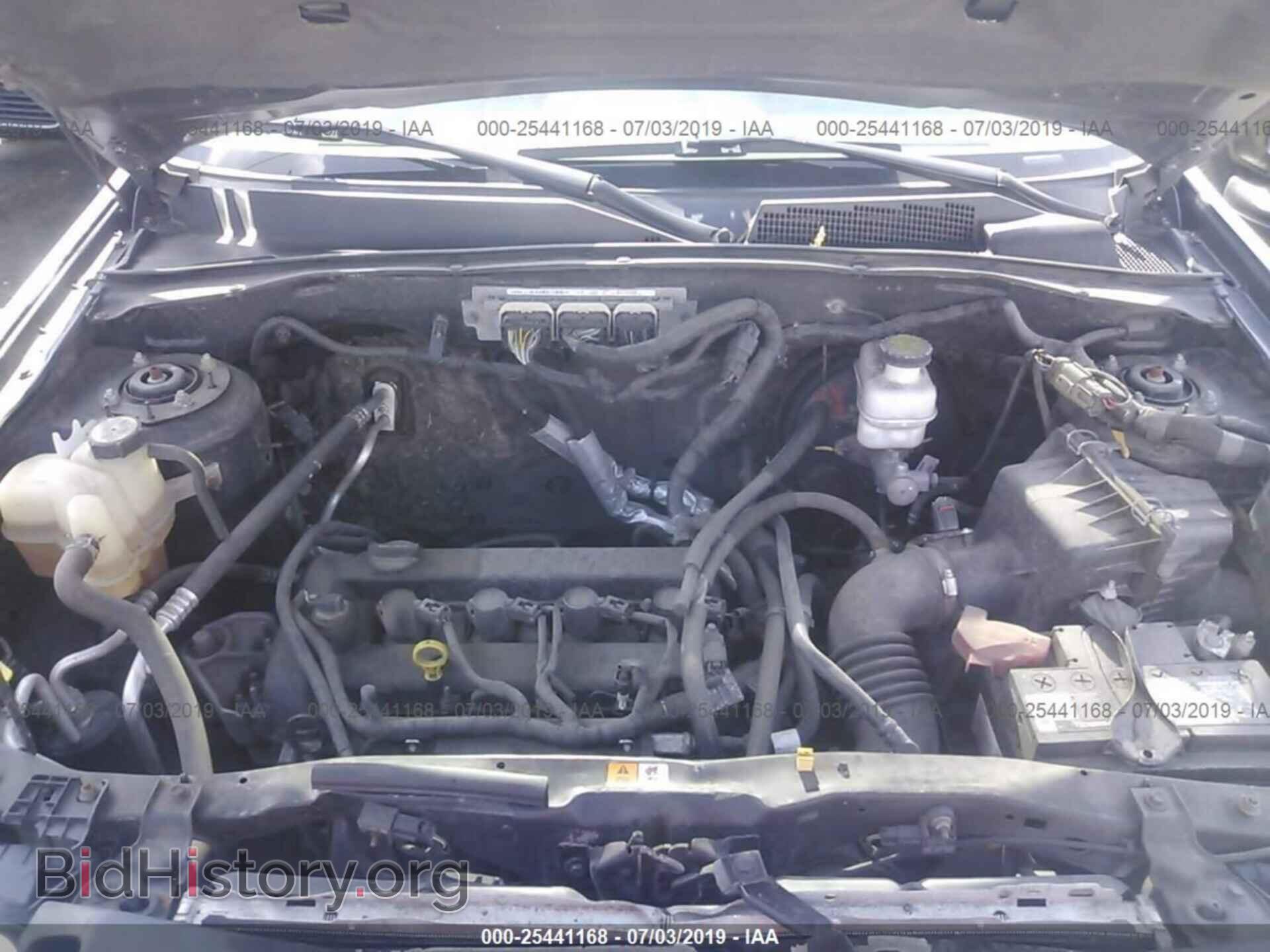2011 FORD ESCAPE - VIN: 1FMCU0D76BKA43365 - Фото 10