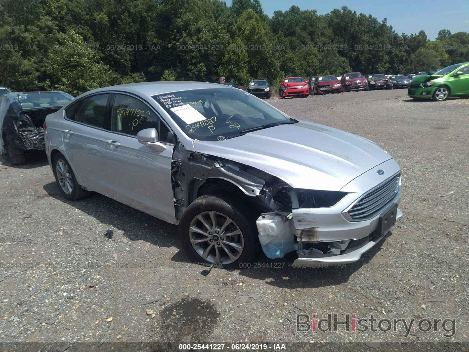 Photo 3FA6P0HD5HR339965 - FORD FUSION 2017