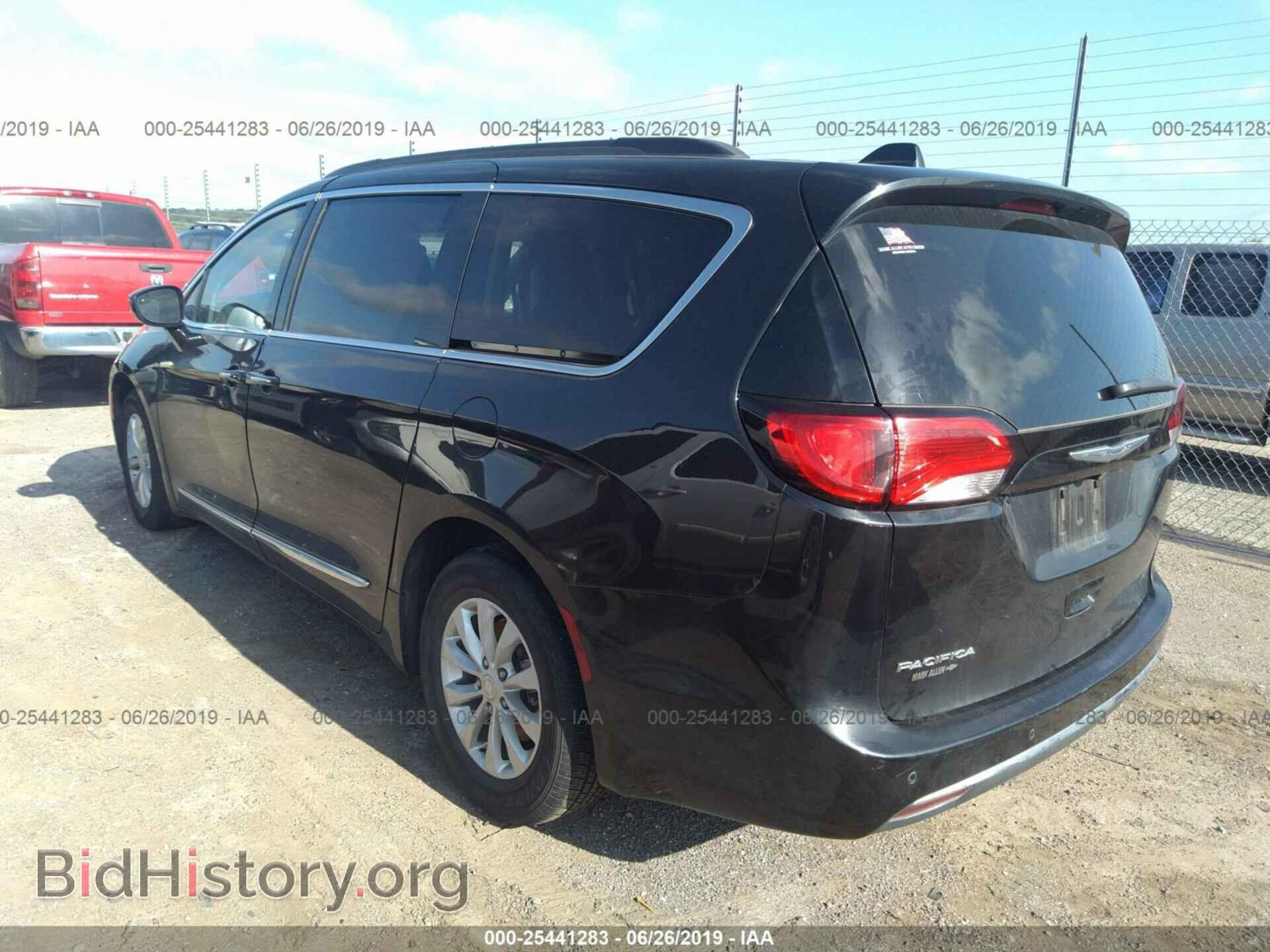2017 CHRYSLER PACIFICA - VIN: 2C4RC1BG8HR593977 - Photo 3