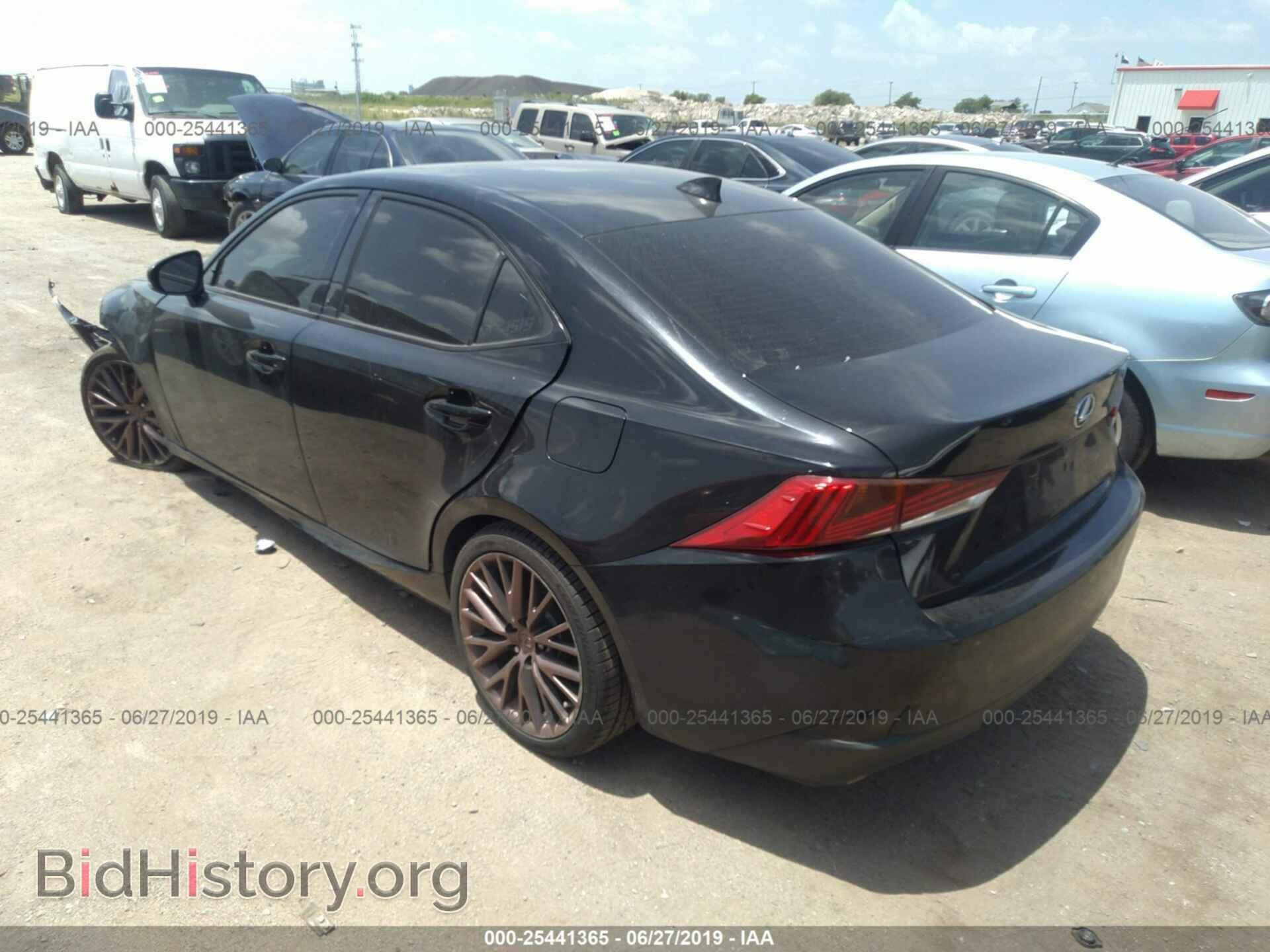 2017 LEXUS IS - VIN: JTHBA1D27H5046834 - Photo 3
