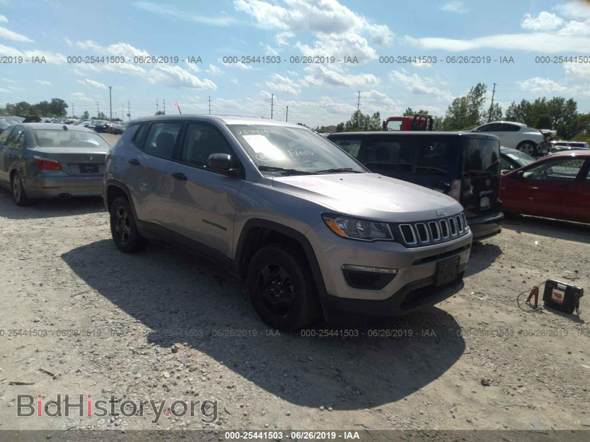 Фотография 3C4NJDABXHT645733 - JEEP COMPASS 2017