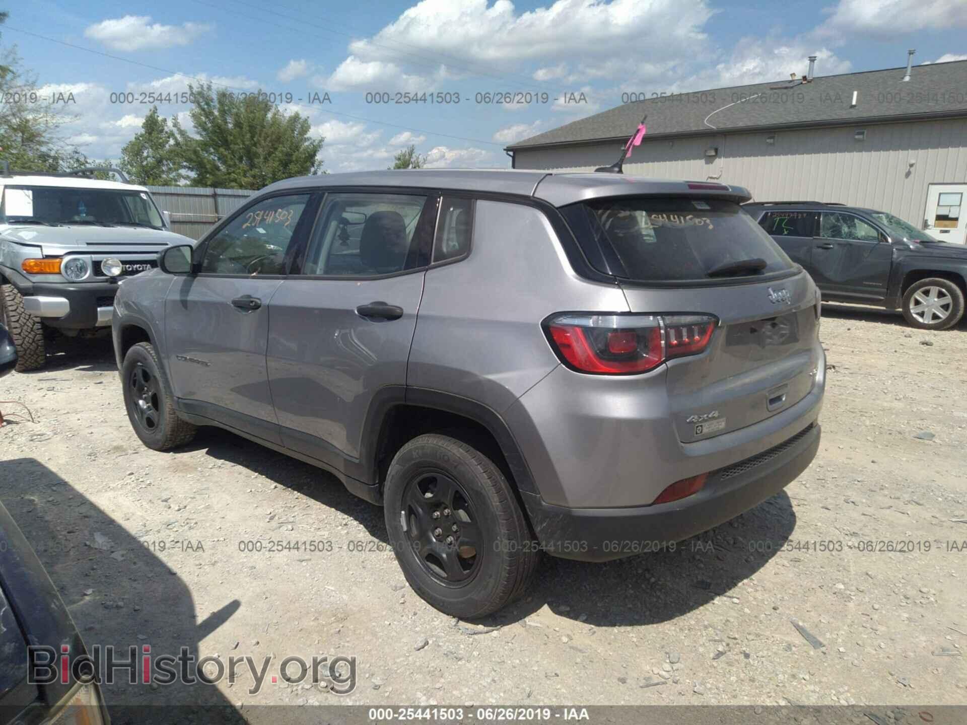 2017 JEEP COMPASS - VIN: 3C4NJDABXHT645733 - Фото 3