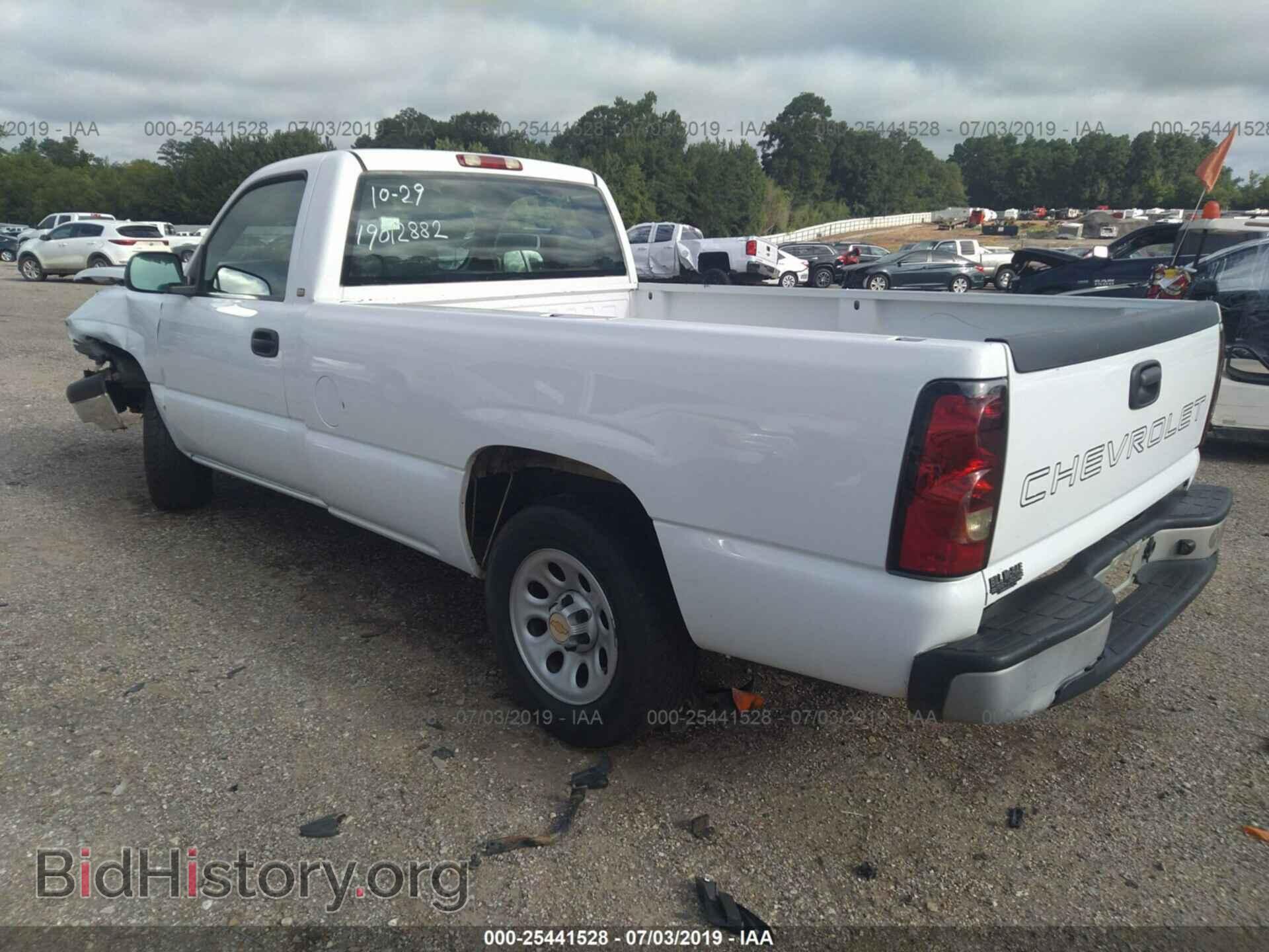 2005 CHEVROLET SILVERADO - VIN: 1GCEC14V35E204259 - Фото 3