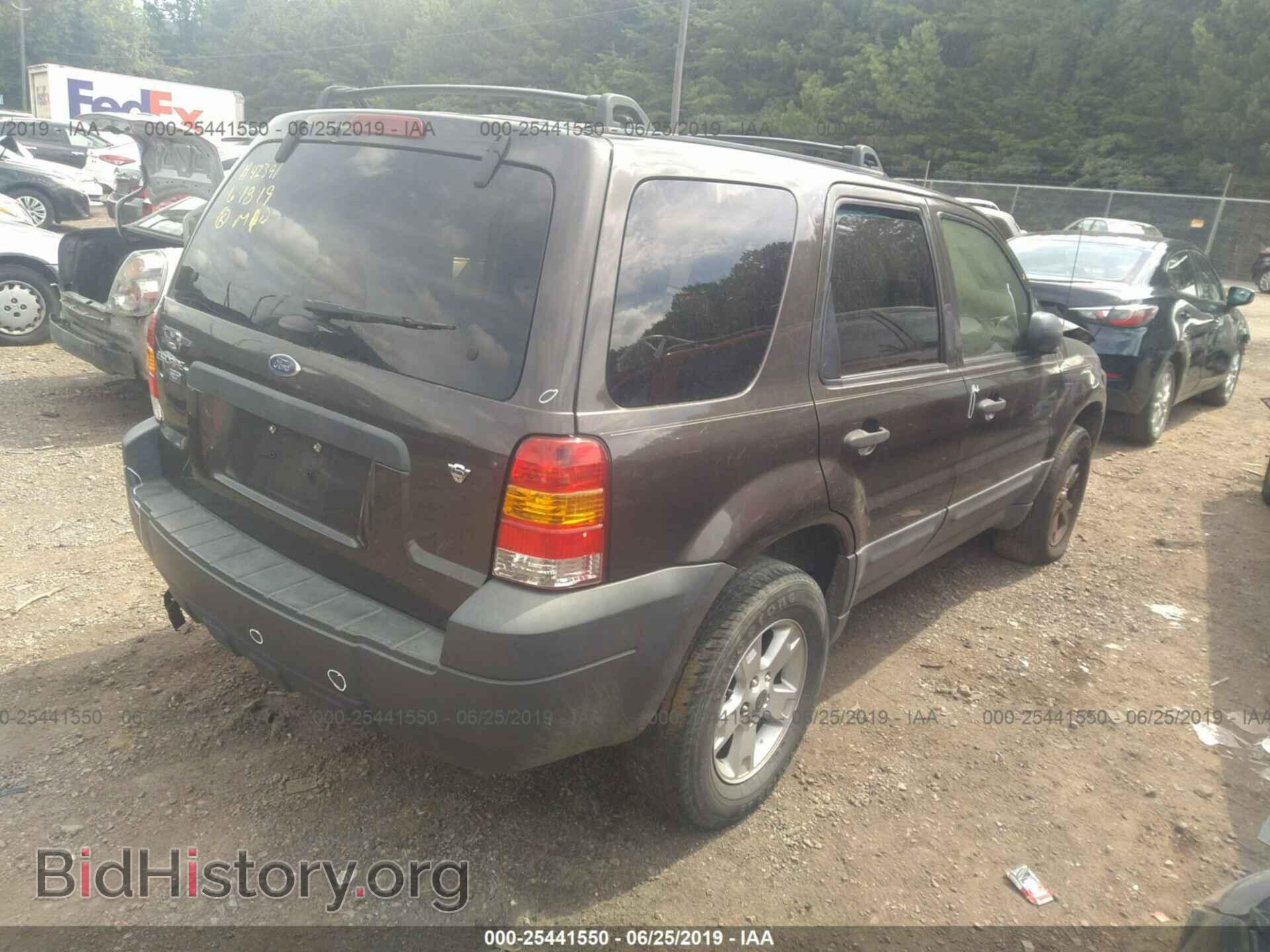2007 FORD ESCAPE - VIN: 1FMCU03117KB33396 - Фото 4