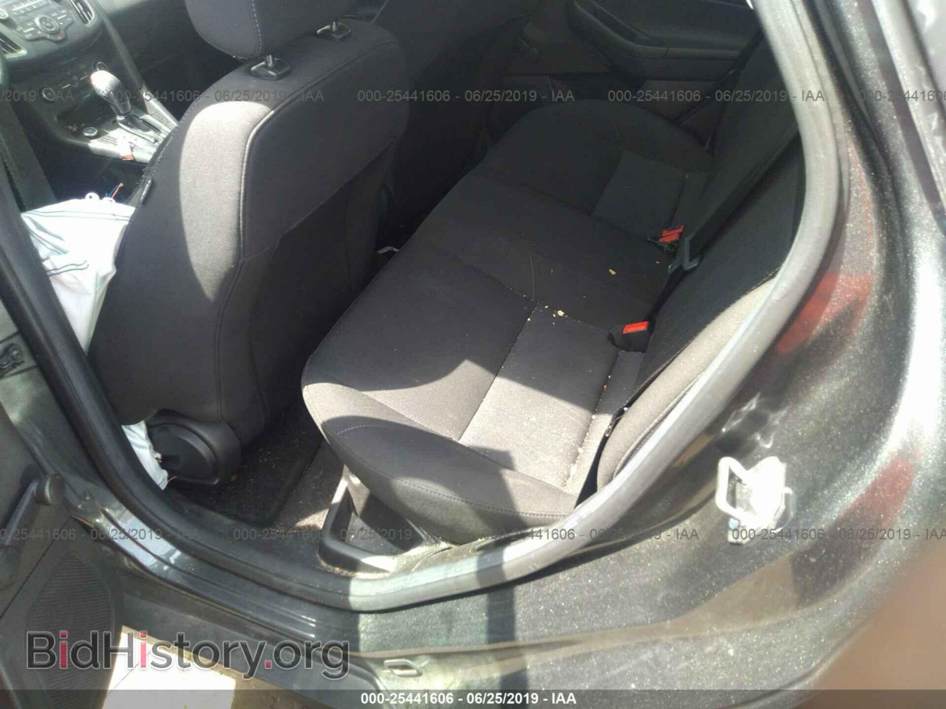 2017 FORD FOCUS - VIN: 1FADP3E24HL321435 - Фото 8