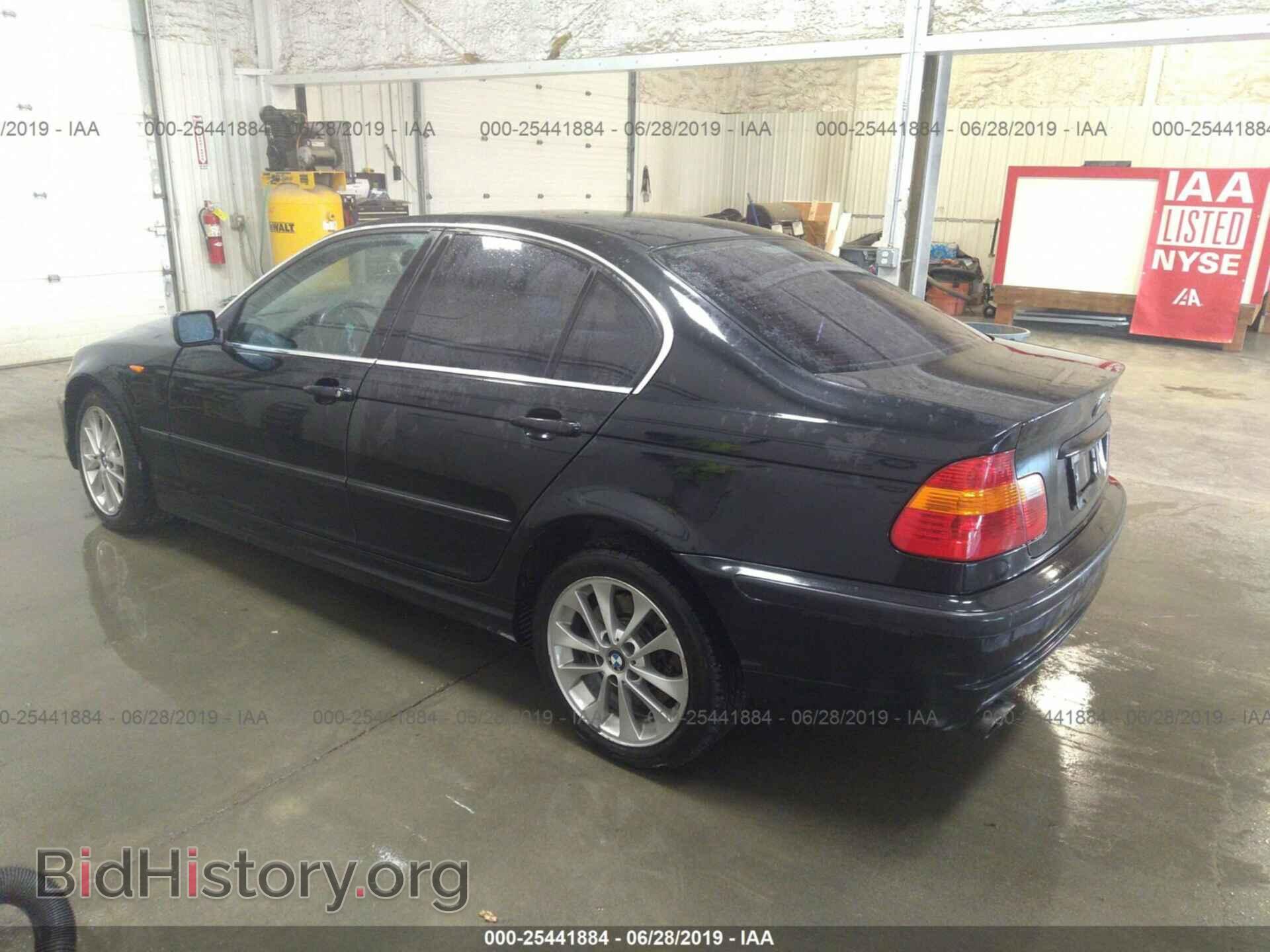 2003 BMW 330 - VIN: WBAEW53473PG20940 - Photo 3
