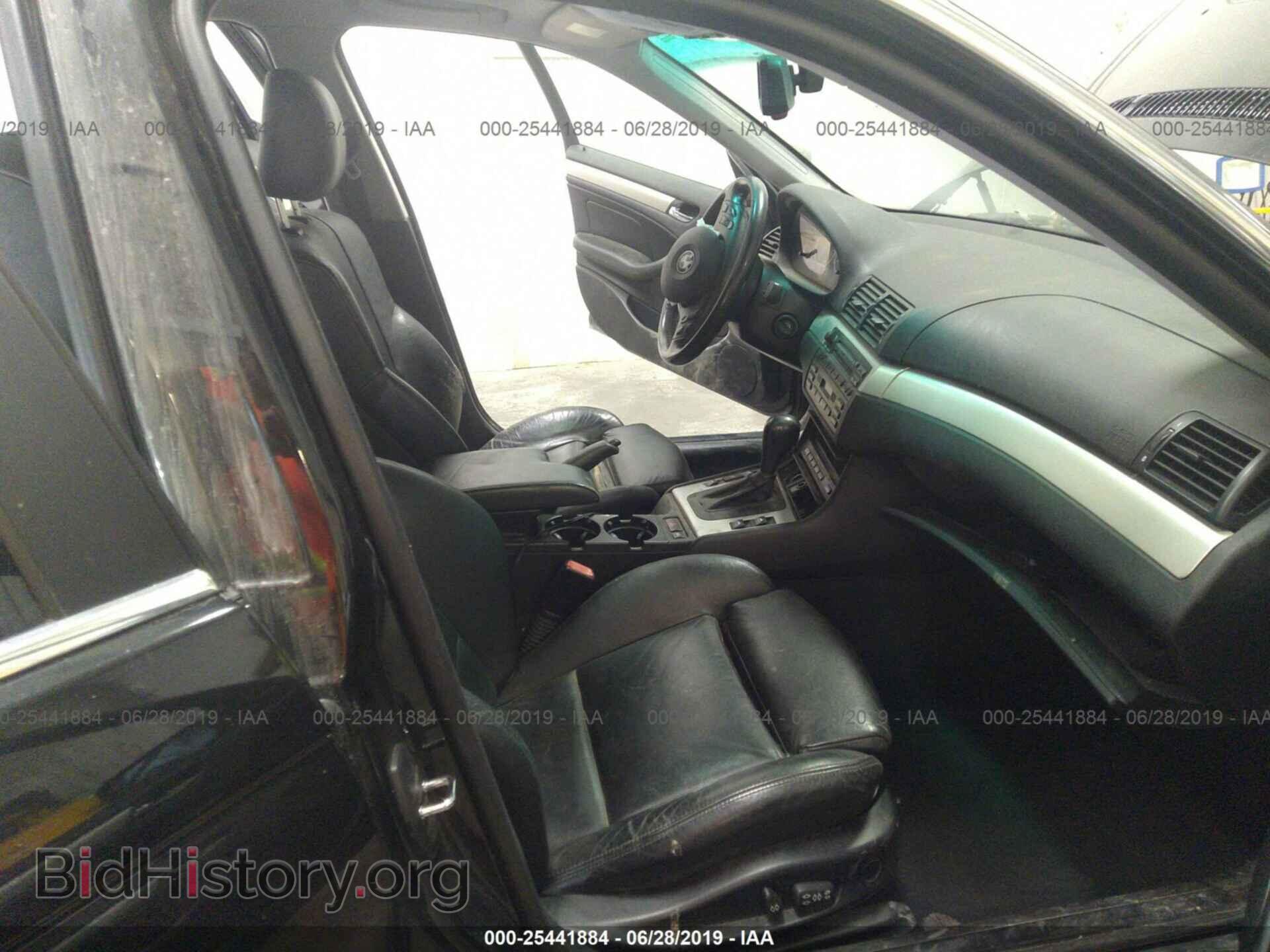 2003 BMW 330 - VIN: WBAEW53473PG20940 - Photo 5