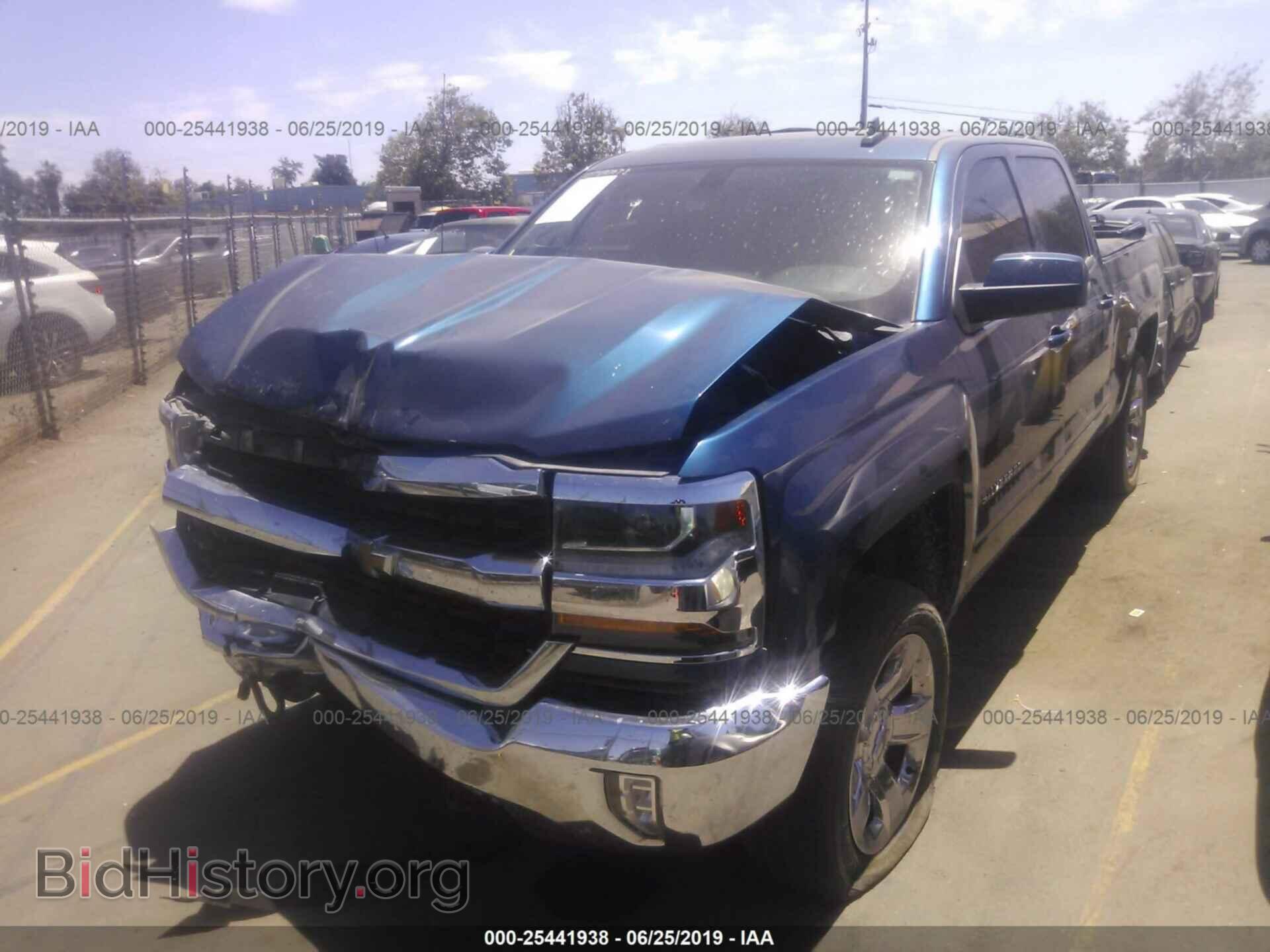 2017 CHEVROLET SILVERADO - VIN: 3GCUKRER2HG373670 - Фото 2