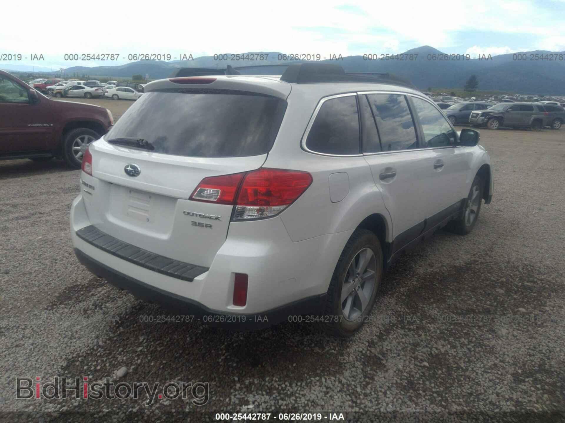 2013 SUBARU OUTBACK - VIN: 4S4BRDSC7D2237278 - Photo 4
