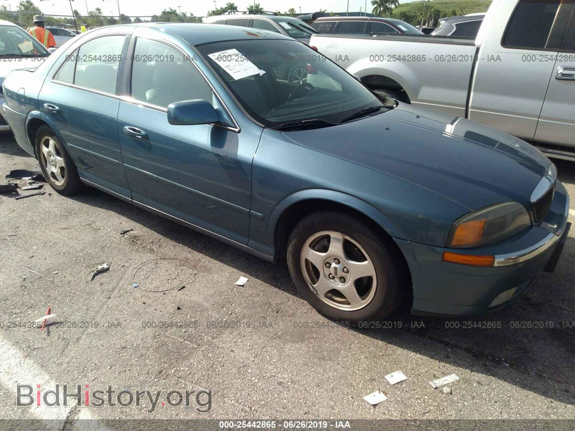 Фотография 1LNHM87A42Y659199 - LINCOLN LS 2002