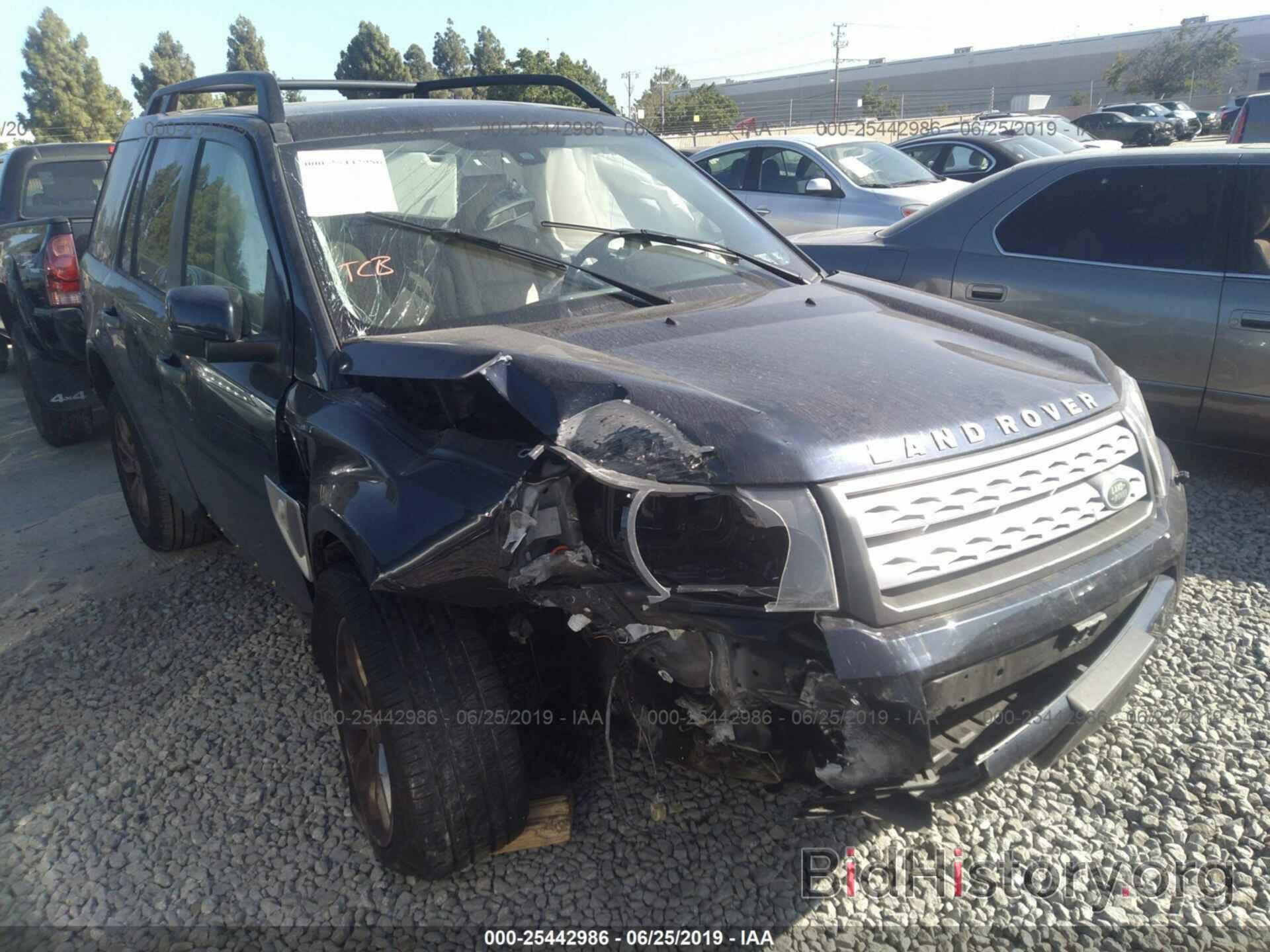 Photo SALFR2BN3BH277694 - LAND ROVER LR2 2011