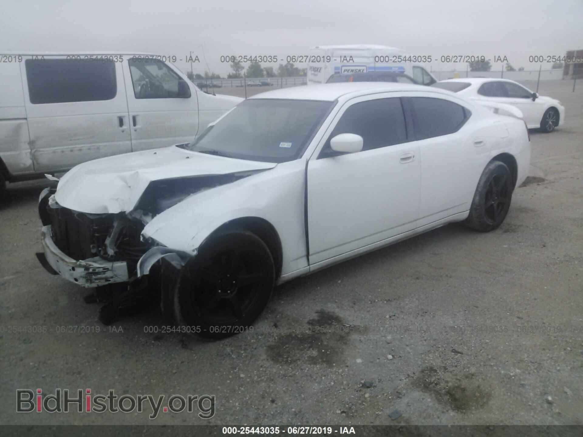 2010 DODGE CHARGER - VIN: 2B3CA2CV2AH281908 - Photo 2