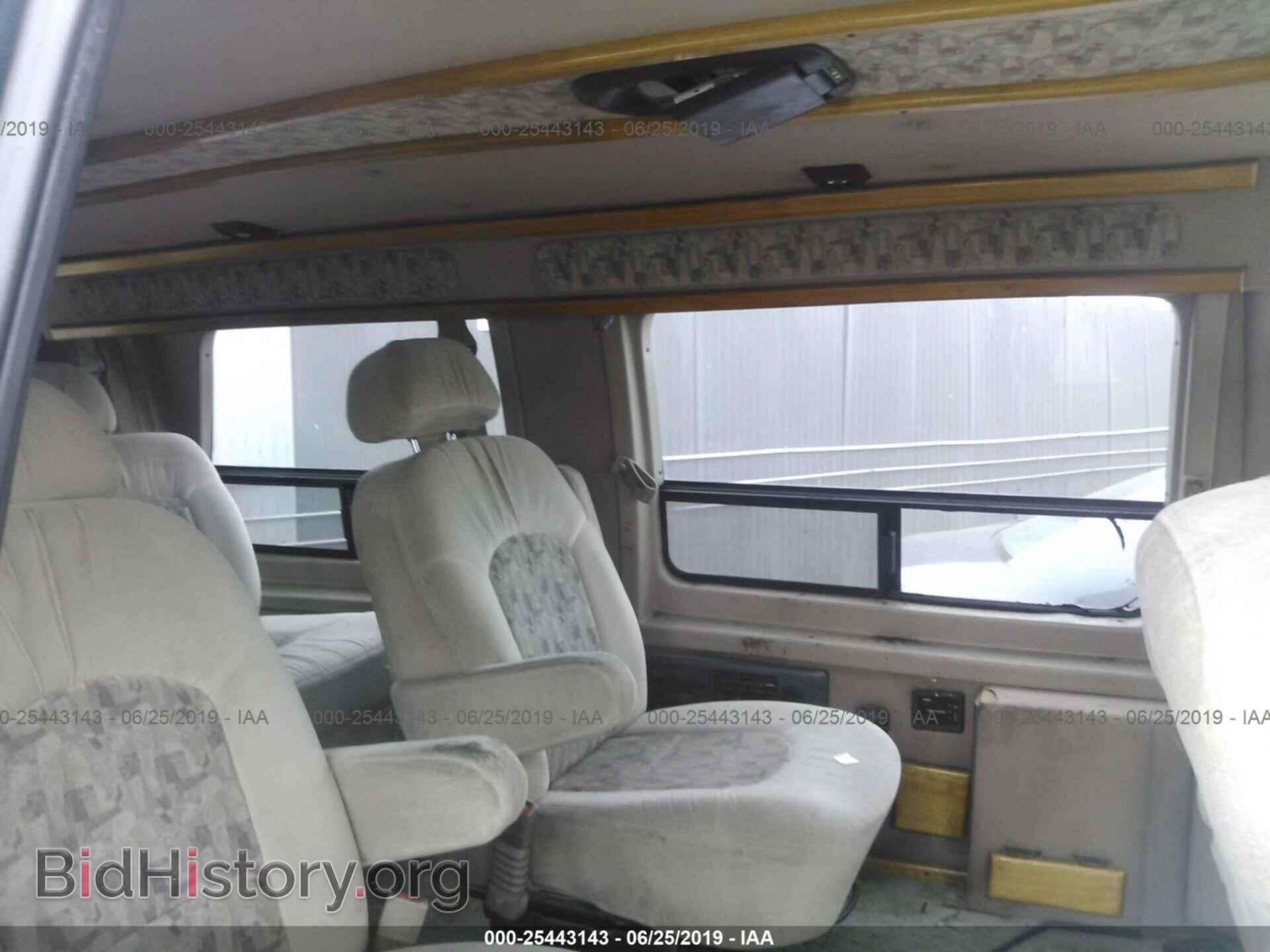1998 FORD ECONOLINE - VIN: 1FDRE14L3WHB86948 - Фото 8