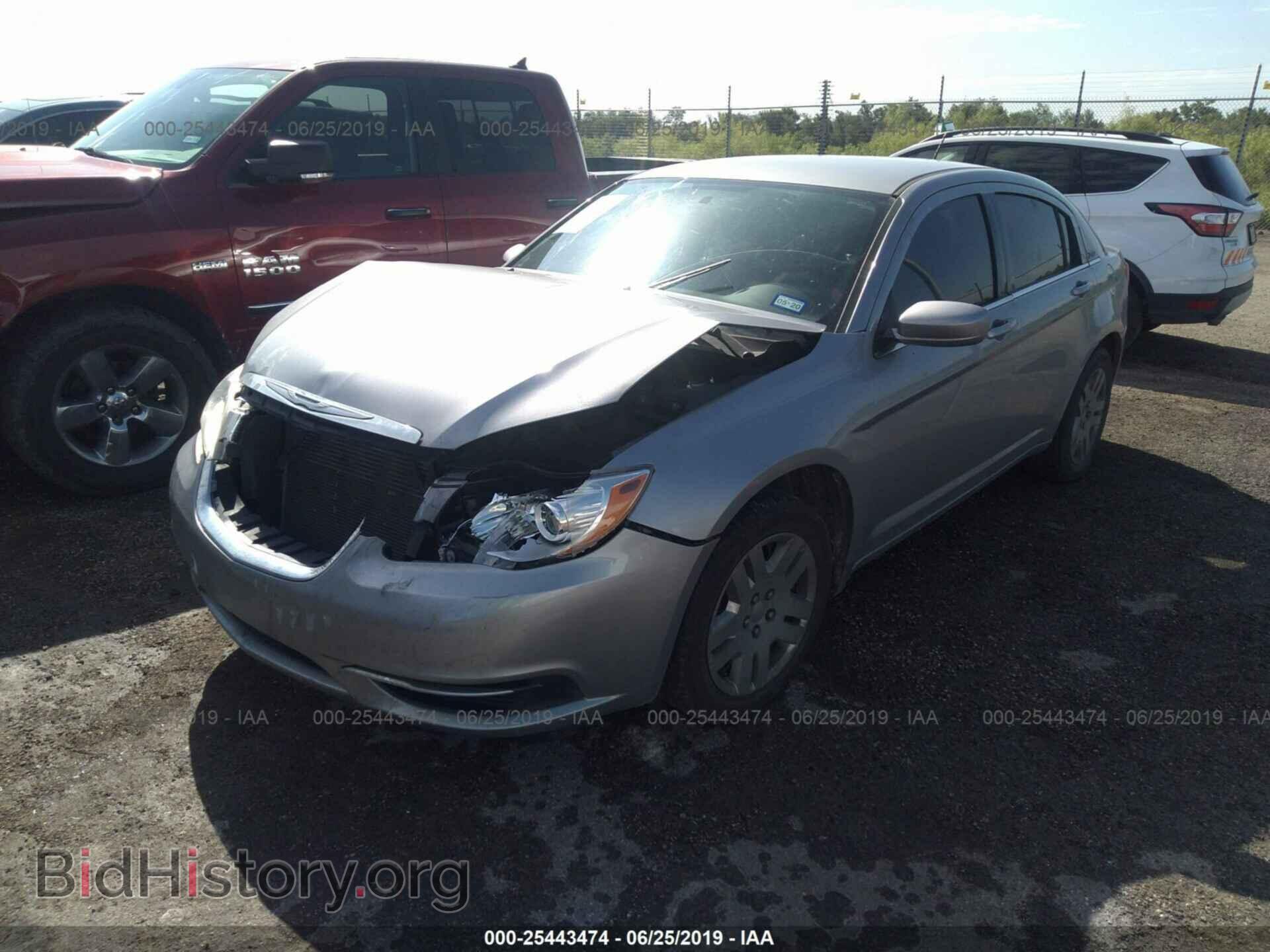 2014 CHRYSLER 200 - VIN: 1C3CCBAB9EN210644 - Фото 2