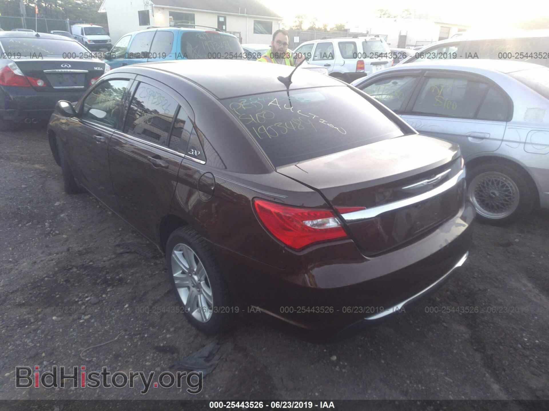 2013 CHRYSLER 200 - VIN: 1C3CCBAB0DN715261 - Photo 3