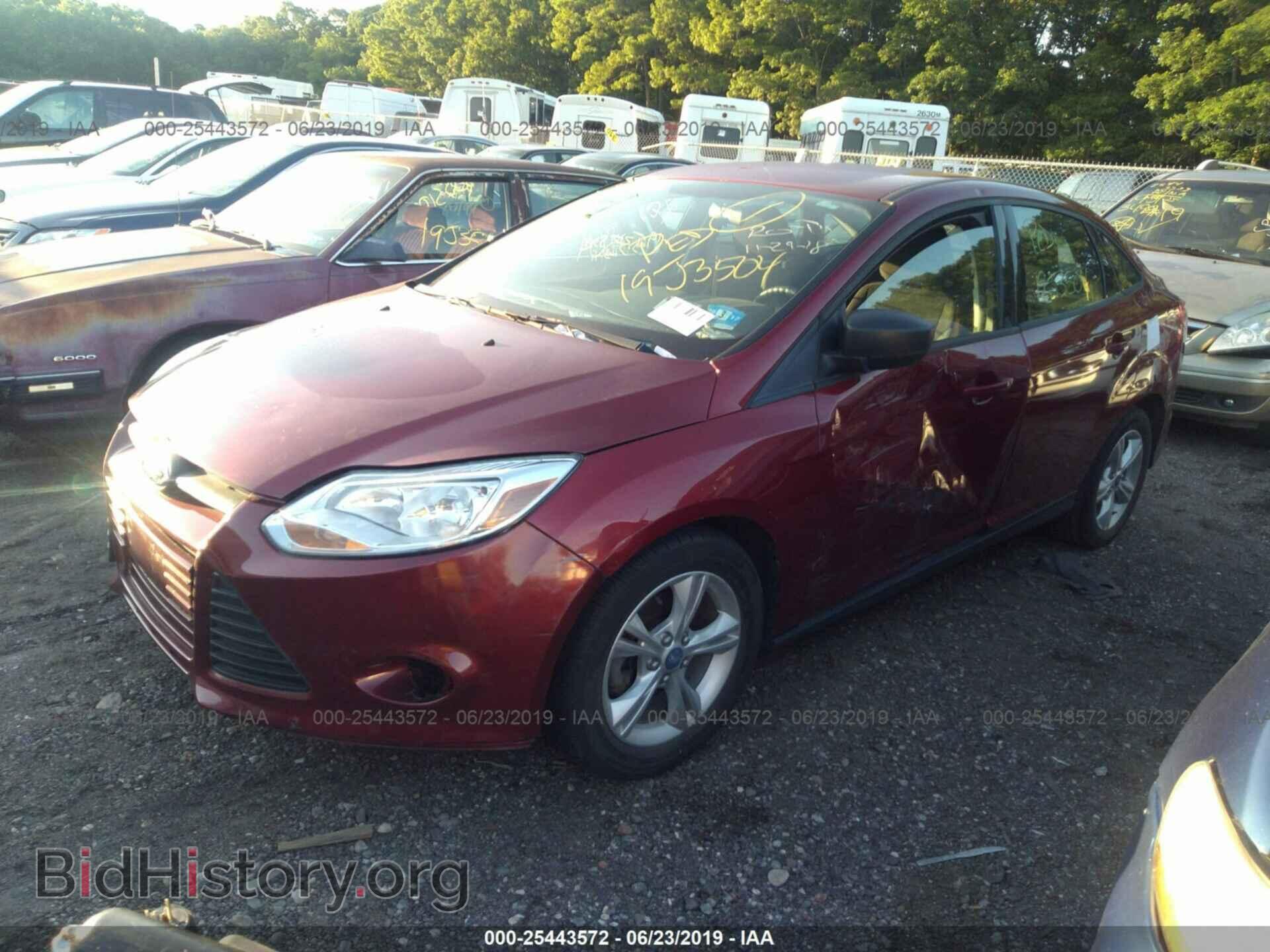 2013 FORD FOCUS - VIN: 1FADP3F23DL103575 - Photo 2
