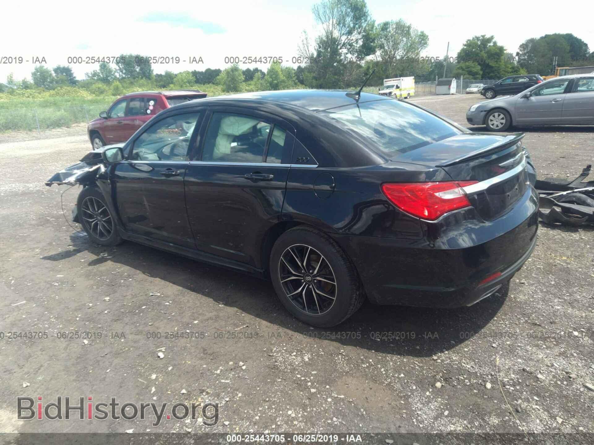 2013 CHRYSLER 200 - VIN: 1C3CCBCG3DN738204 - Photo 3