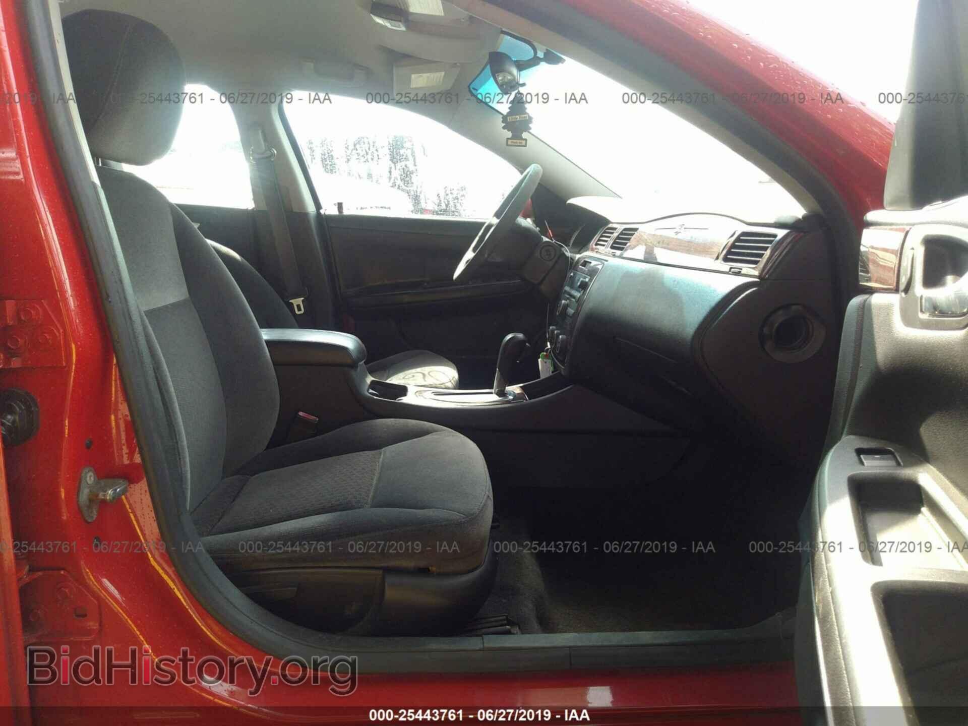 2011 CHEVROLET IMPALA - VIN: 2G1WF5EK3B1323636 - Фото 5