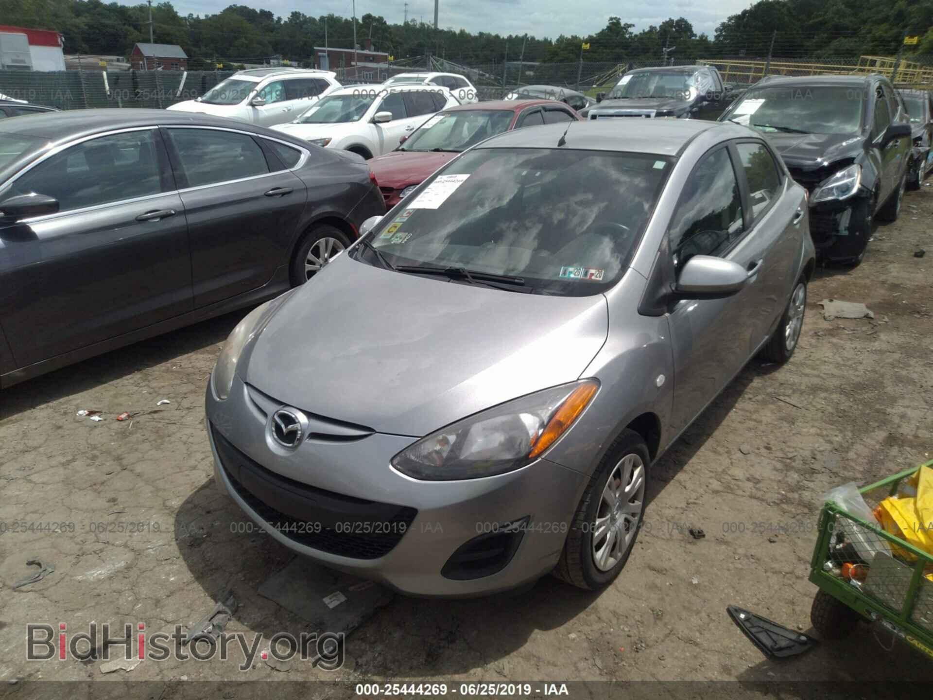 2011 MAZDA MAZDA2 - VIN: JM1DE1HZ8B0118067 - Фото 2