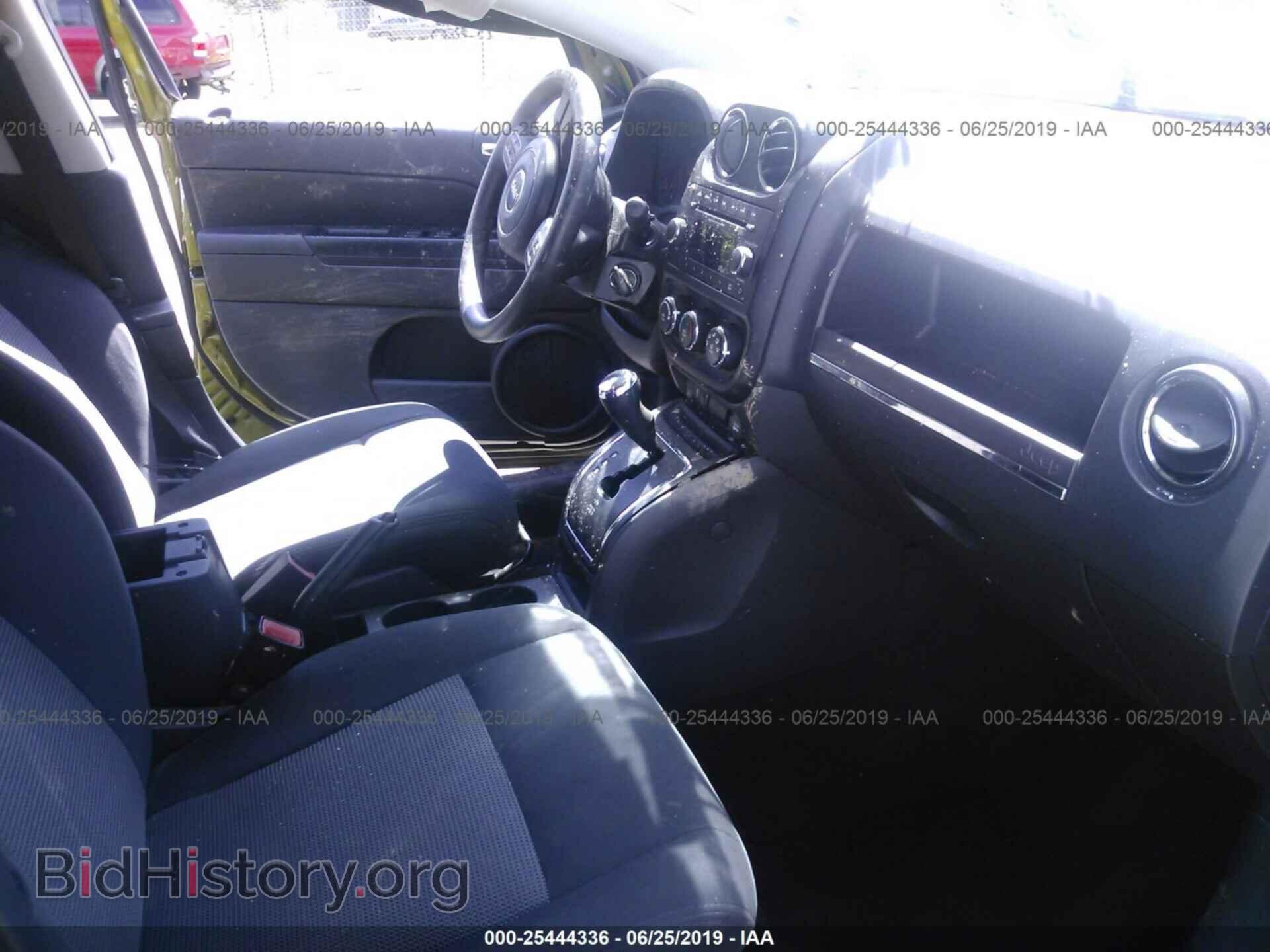 2012 JEEP COMPASS - VIN: 1C4NJDBB2CD555599 - Фото 5