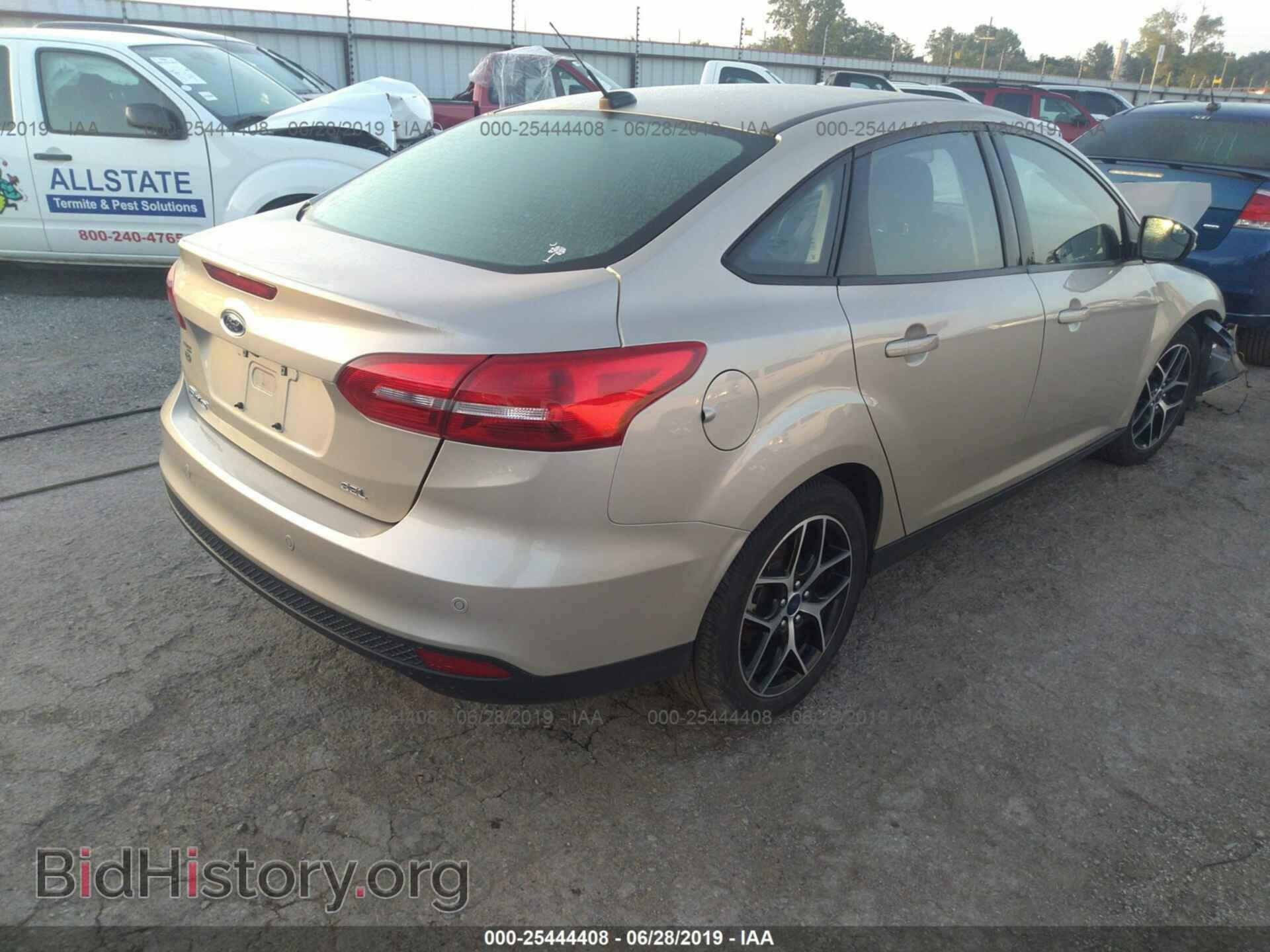 2017 FORD FOCUS - VIN: 1FADP3H26HL254090 - Фото 4
