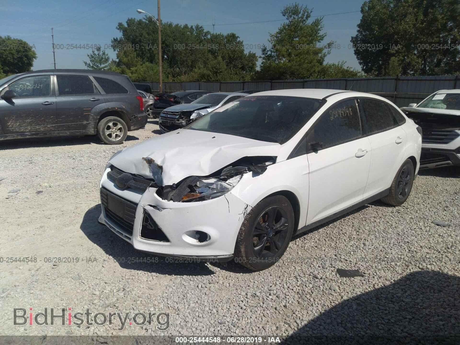 2014 FORD FOCUS - VIN: 1FADP3F27EL193752 - Photo 2