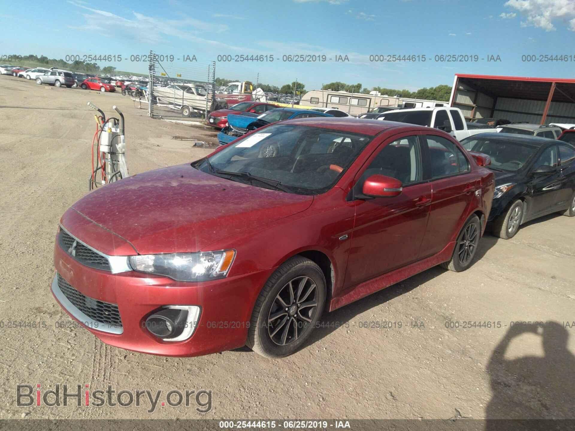 2017 MITSUBISHI LANCER - VIN: JA32U2FU9HU002559 - Фото 2