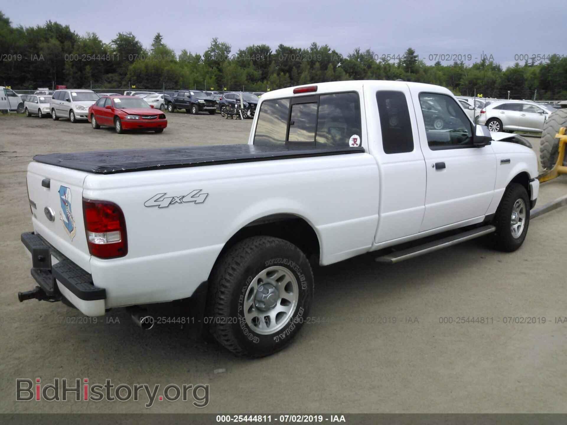 2011 FORD RANGER - VIN: 1FTLR4FE0BPA77264 - Photo 4