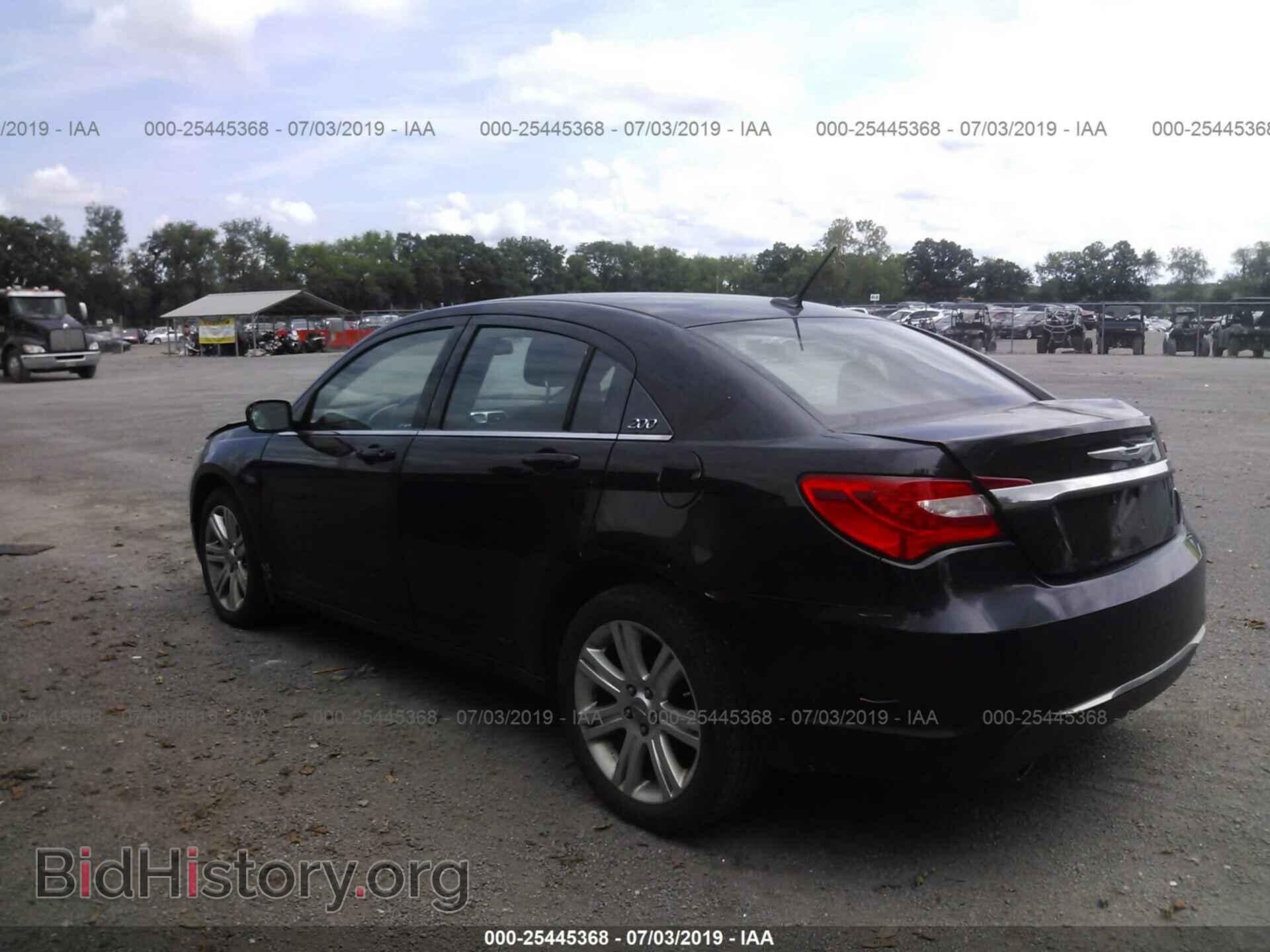 2012 CHRYSLER 200 - VIN: 1C3CCBBG6CN139510 - Фото 3