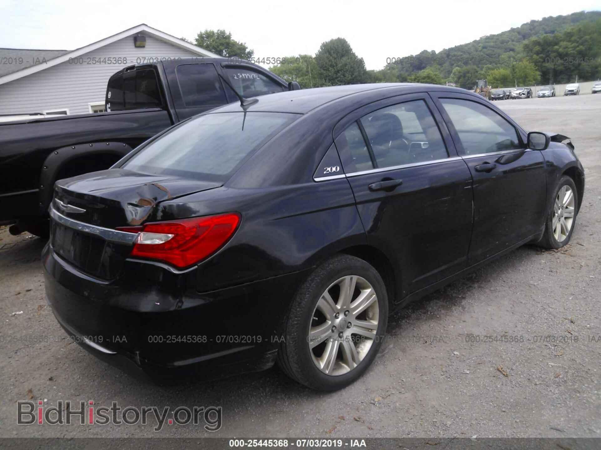 2012 CHRYSLER 200 - VIN: 1C3CCBBG6CN139510 - Фото 4