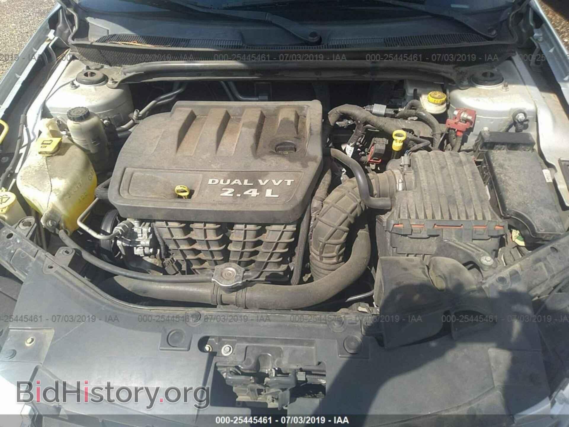 2012 CHRYSLER 200 - VIN: 1C3CCBAB5CN262334 - Фото 10