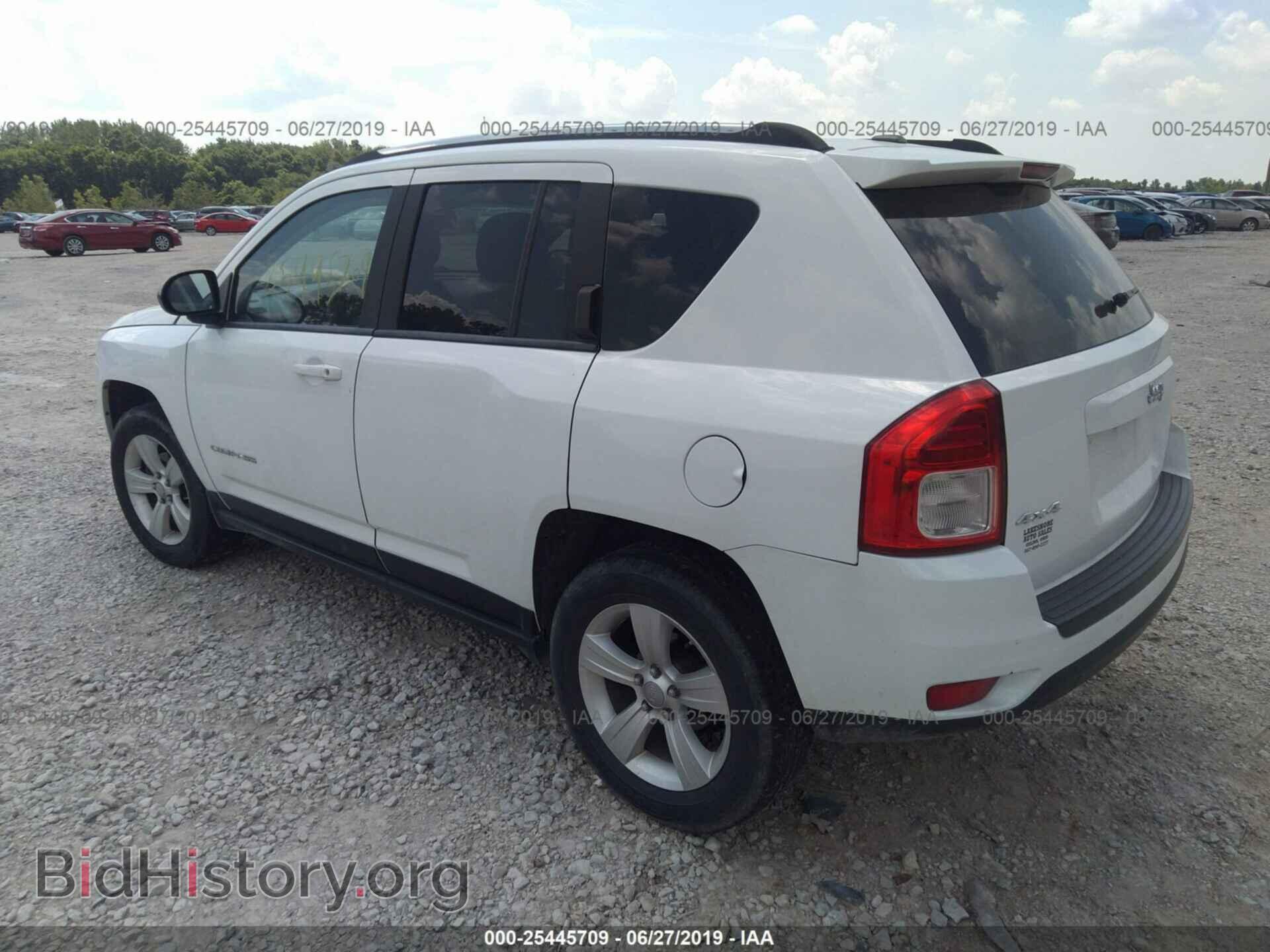 2012 JEEP COMPASS - VIN: 1C4NJDEBXCD564448 - Photo 3