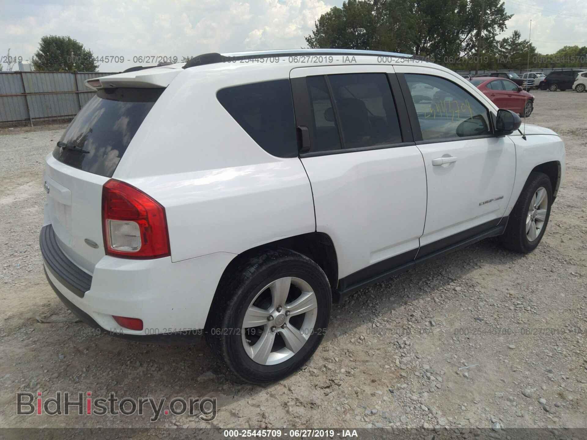 2012 JEEP COMPASS - VIN: 1C4NJDEBXCD564448 - Photo 4