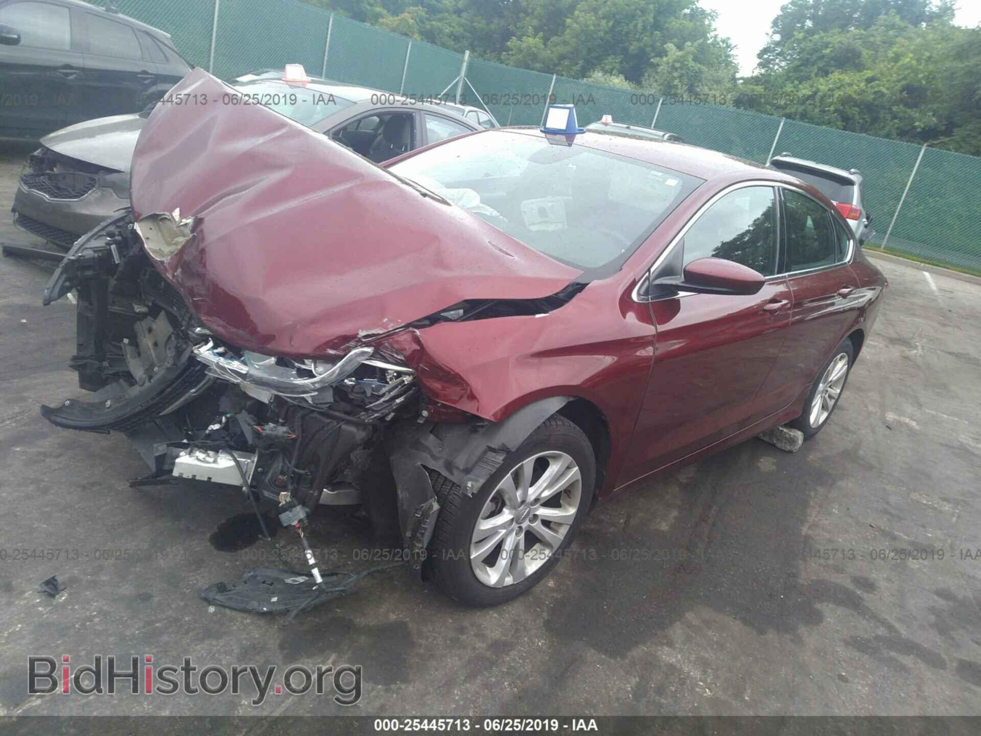 2015 CHRYSLER 200 - VIN: 1C3CCCAB7FN708087 - Photo 2