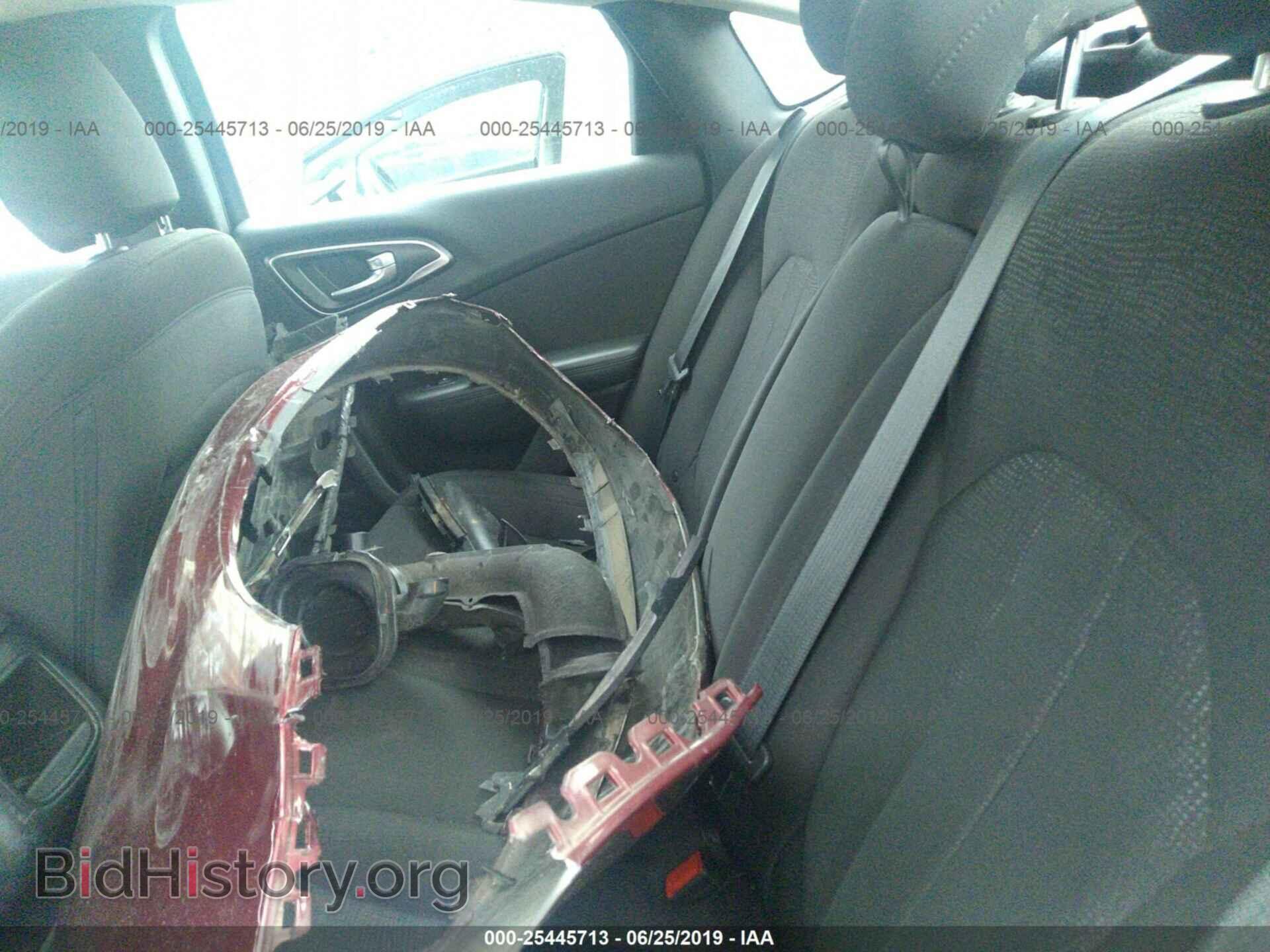 2015 CHRYSLER 200 - VIN: 1C3CCCAB7FN708087 - Photo 8