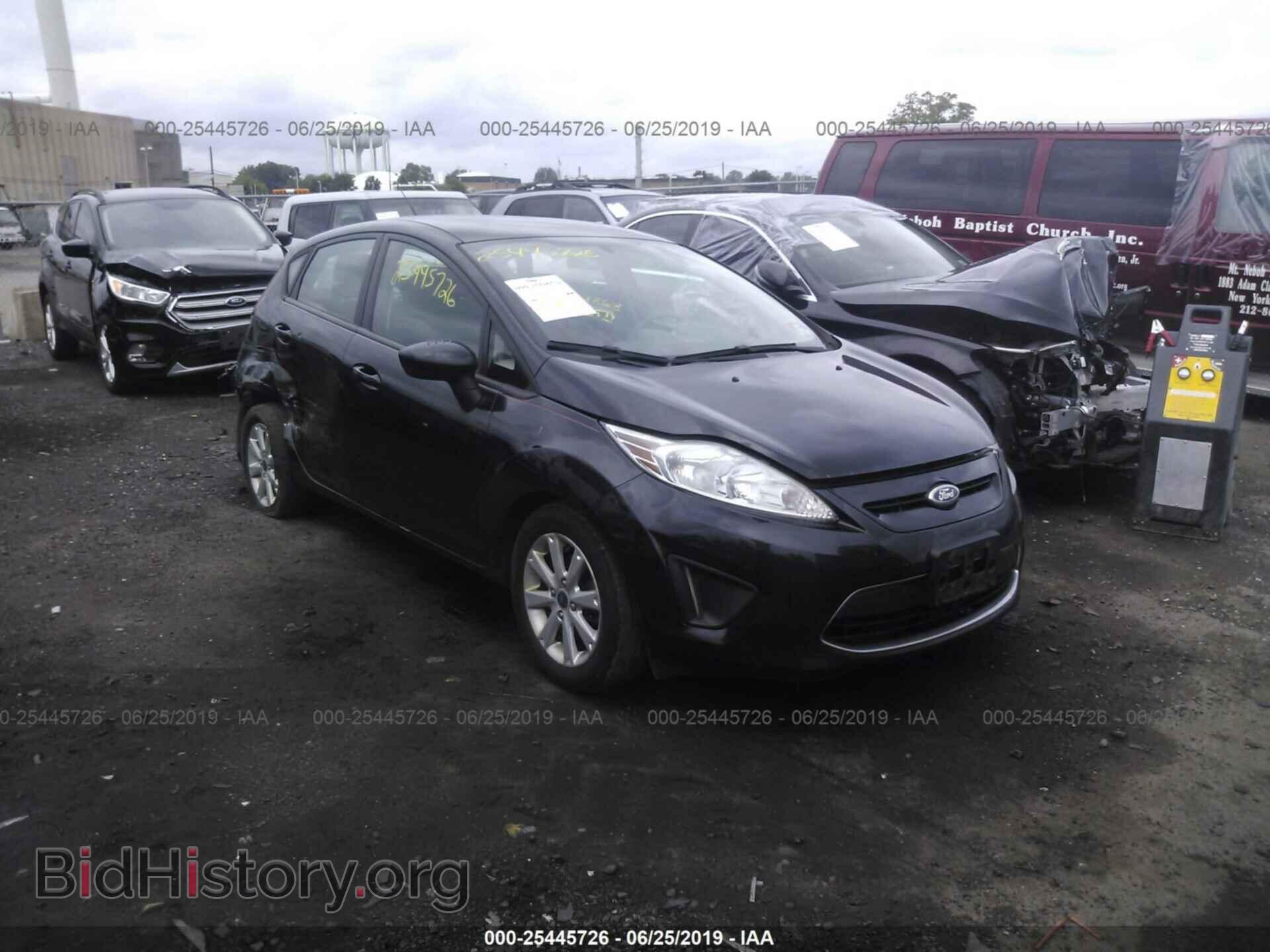Photo 3FADP4EJXBM147079 - FORD FIESTA 2011