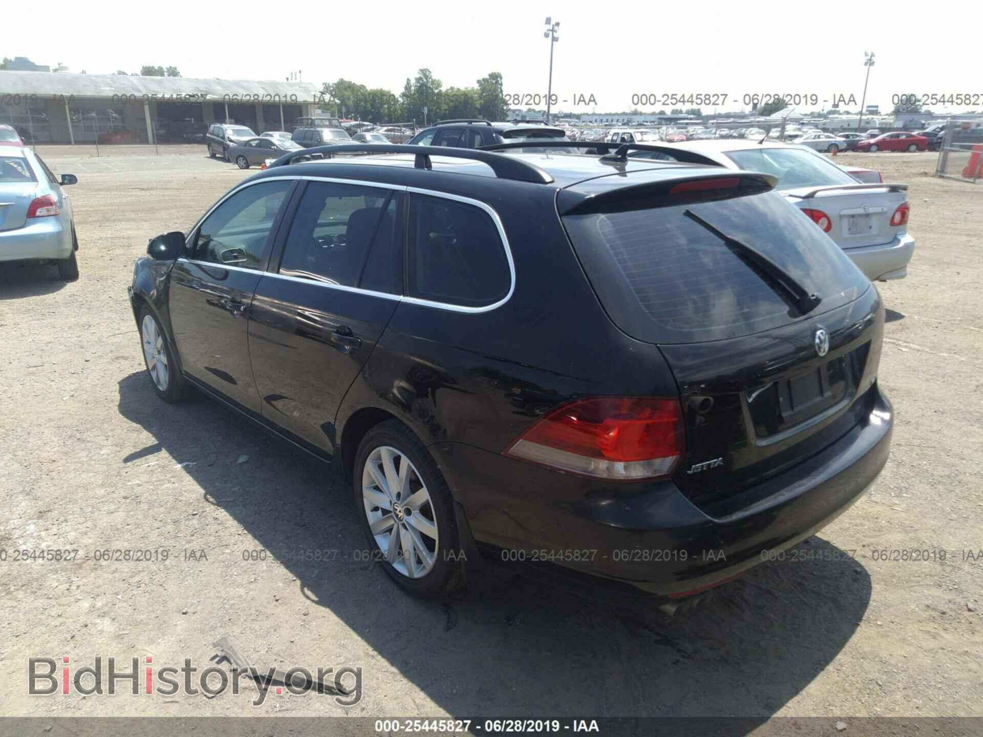 2014 VOLKSWAGEN JETTA - VIN: 3VWPL7AJ7EM605673 - Photo 3