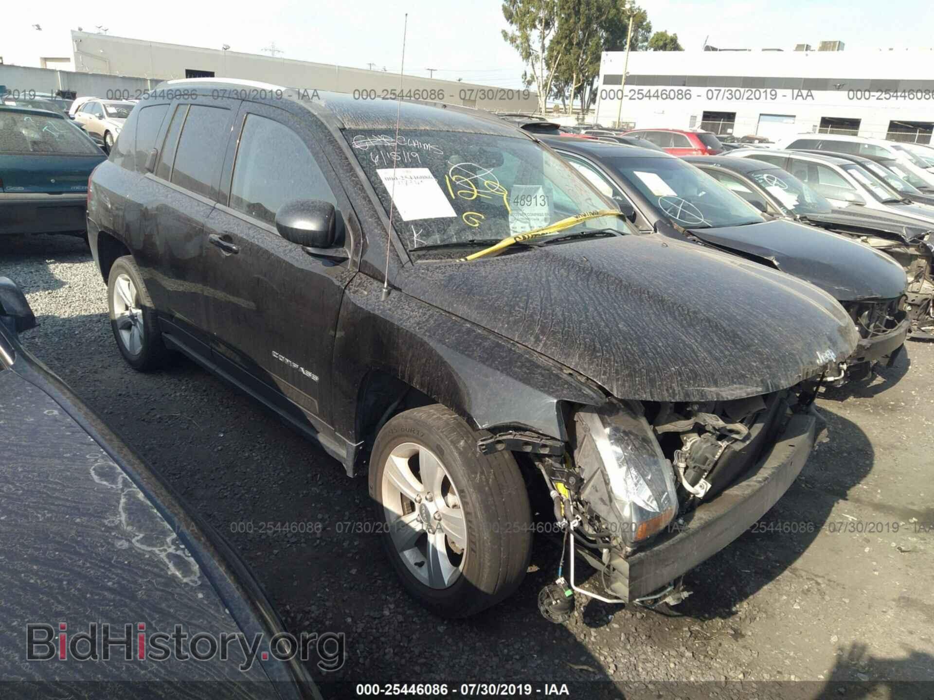 Фотография 1C4NJCBA5HD124456 - JEEP COMPASS 2017