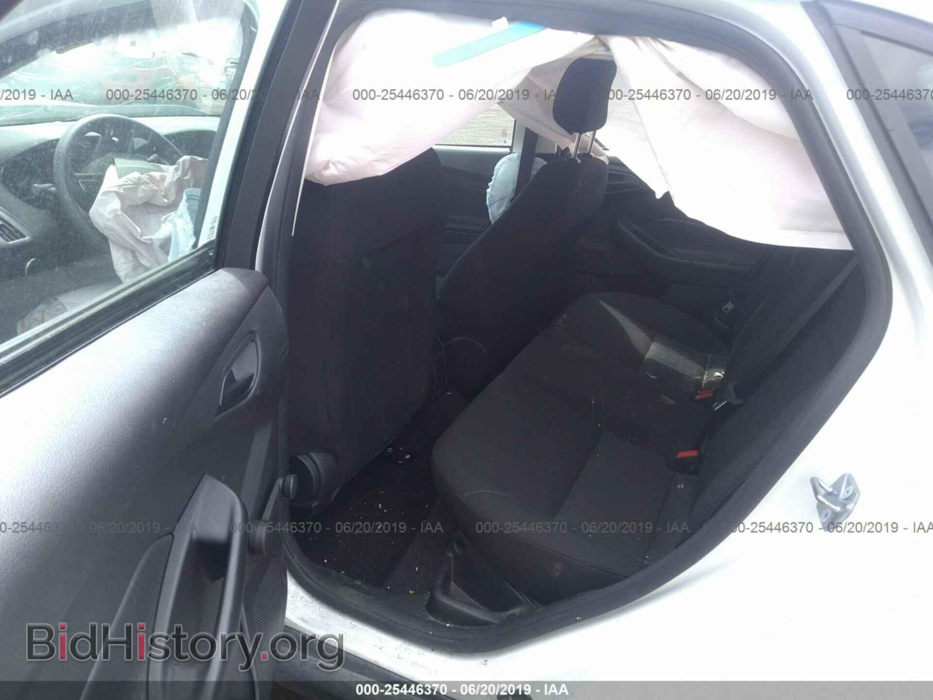 2018 FORD FOCUS - VIN: 1FADP3E22JL205902 - Фото 8