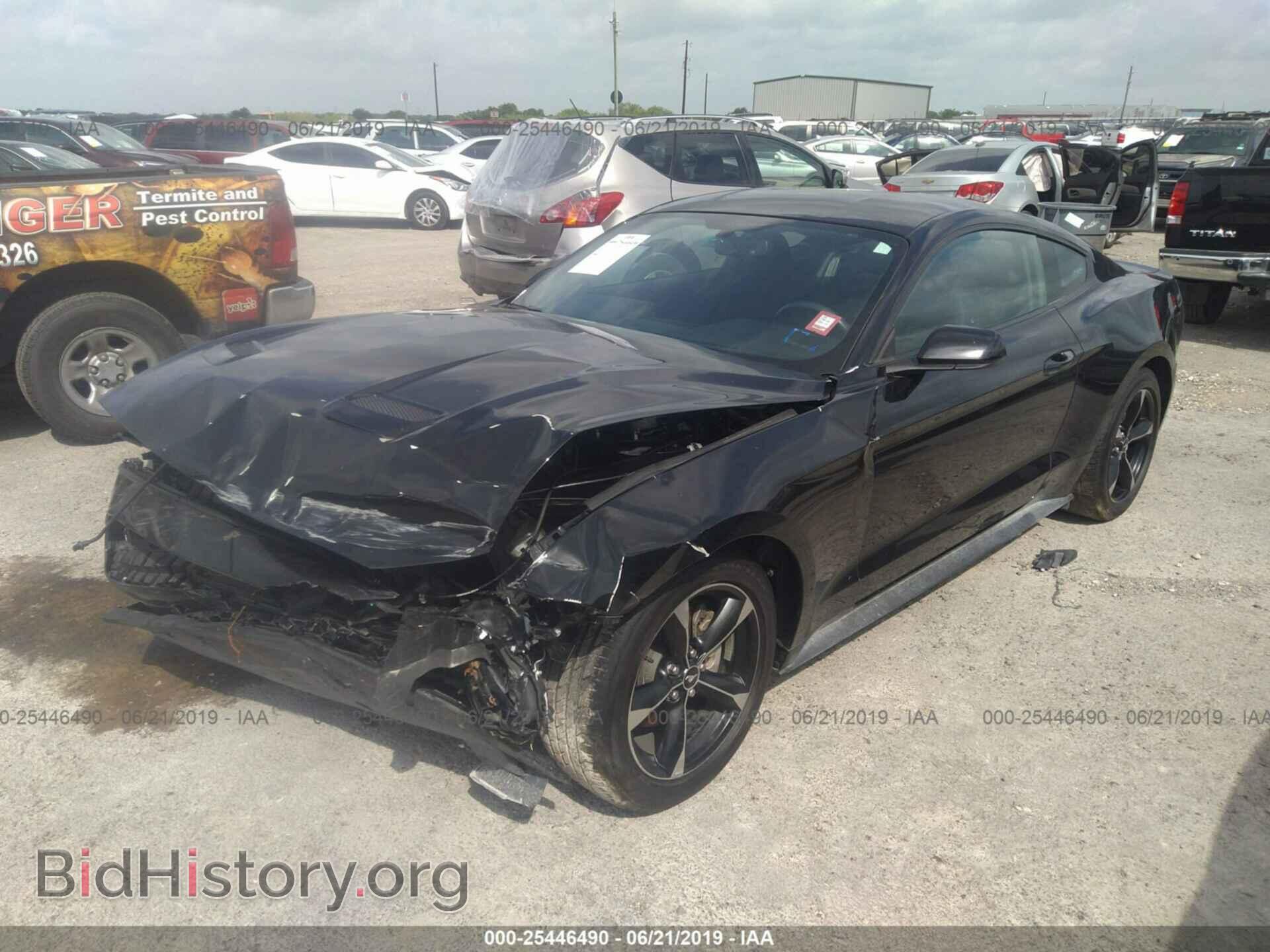 2018 FORD MUSTANG - VIN: 1FA6P8TH3J5113750 - Фото 2