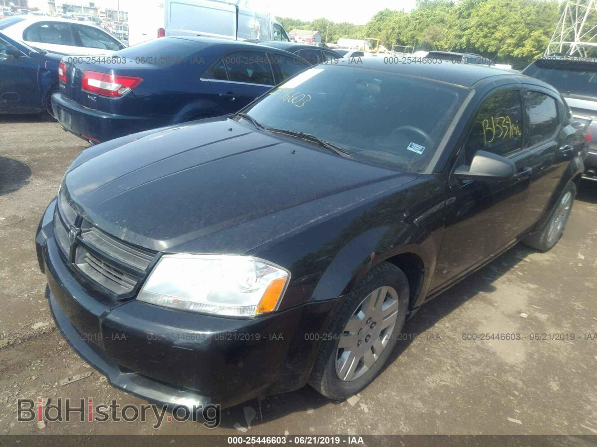 2011 DODGE AVENGER - VIN: 1B3BD4FB6BN578432 - Photo 2