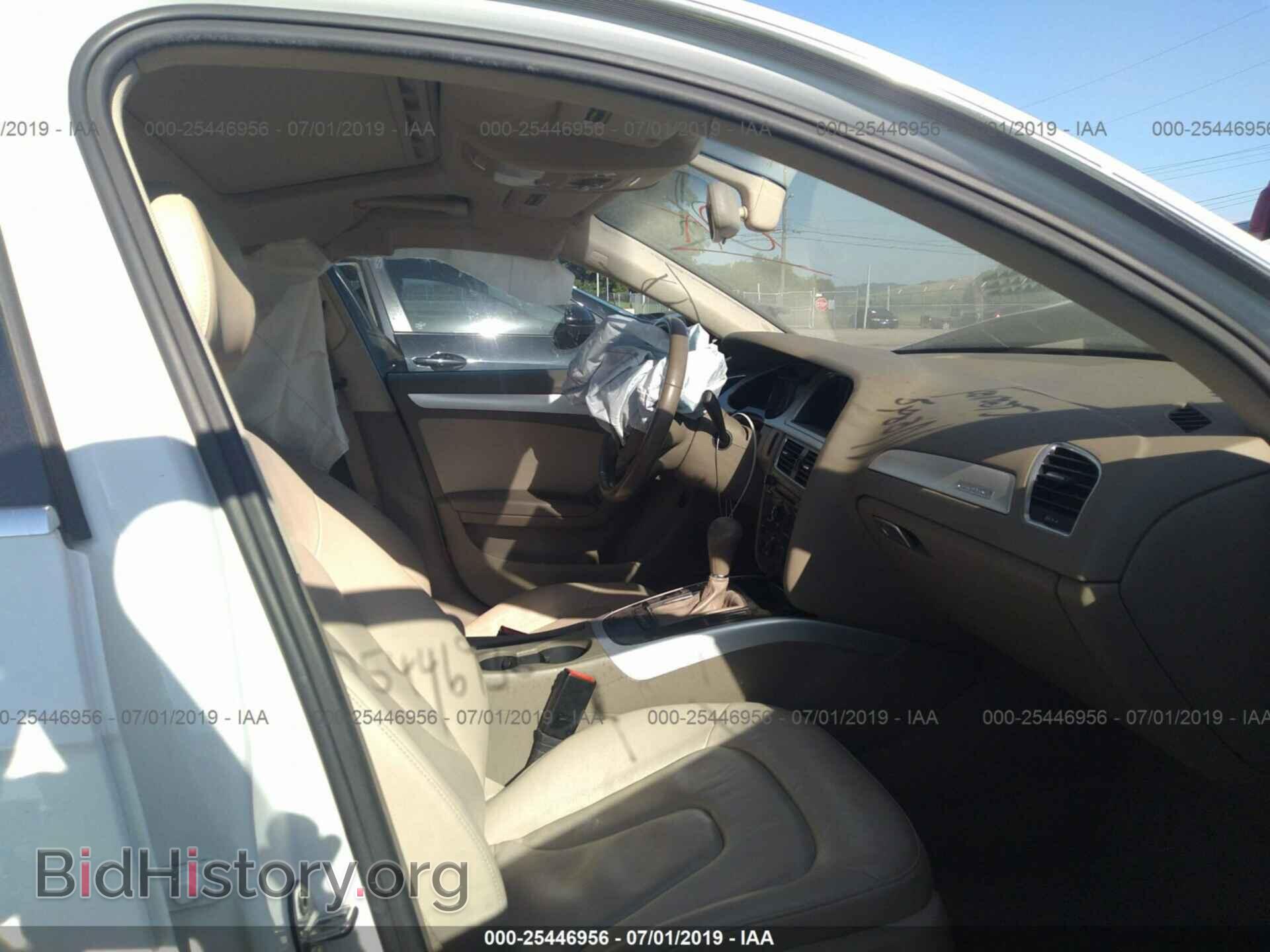 2012 AUDI A4 - VIN: WAUBFAFL1CN006750 - Фото 5