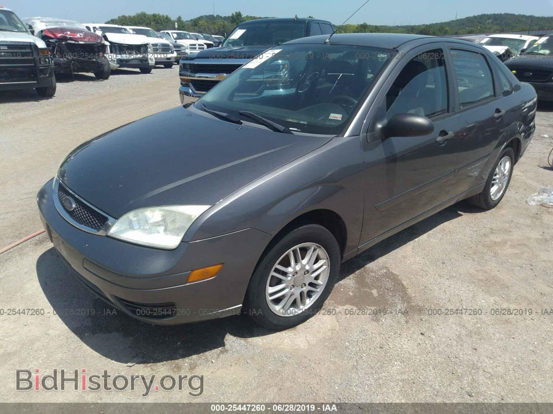 2006 FORD FOCUS - VIN: 1FAHP34N96W213241 - Фото 2