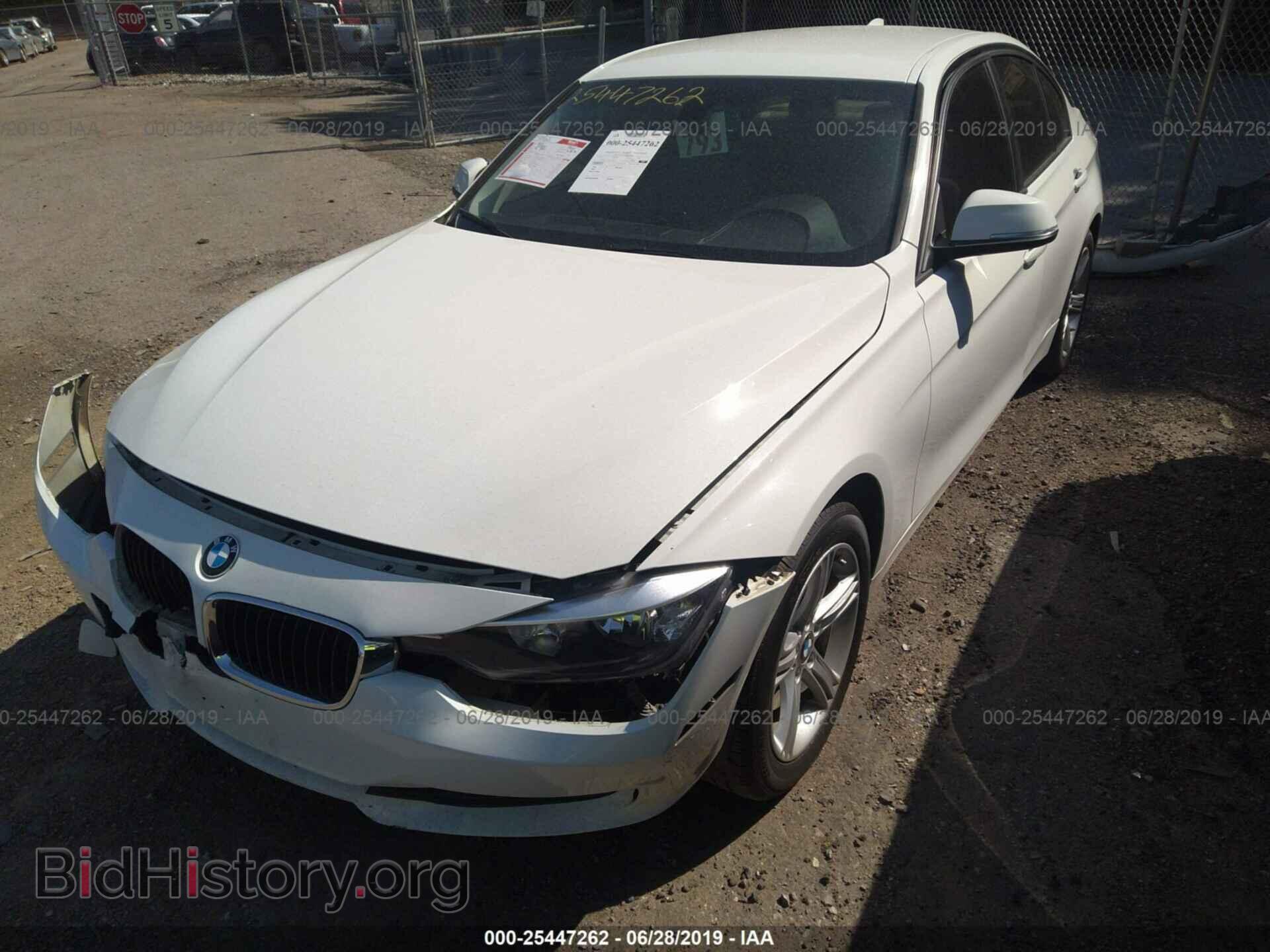 2014 BMW 320 - VIN: WBA3B1C51EK134514 - Фото 2